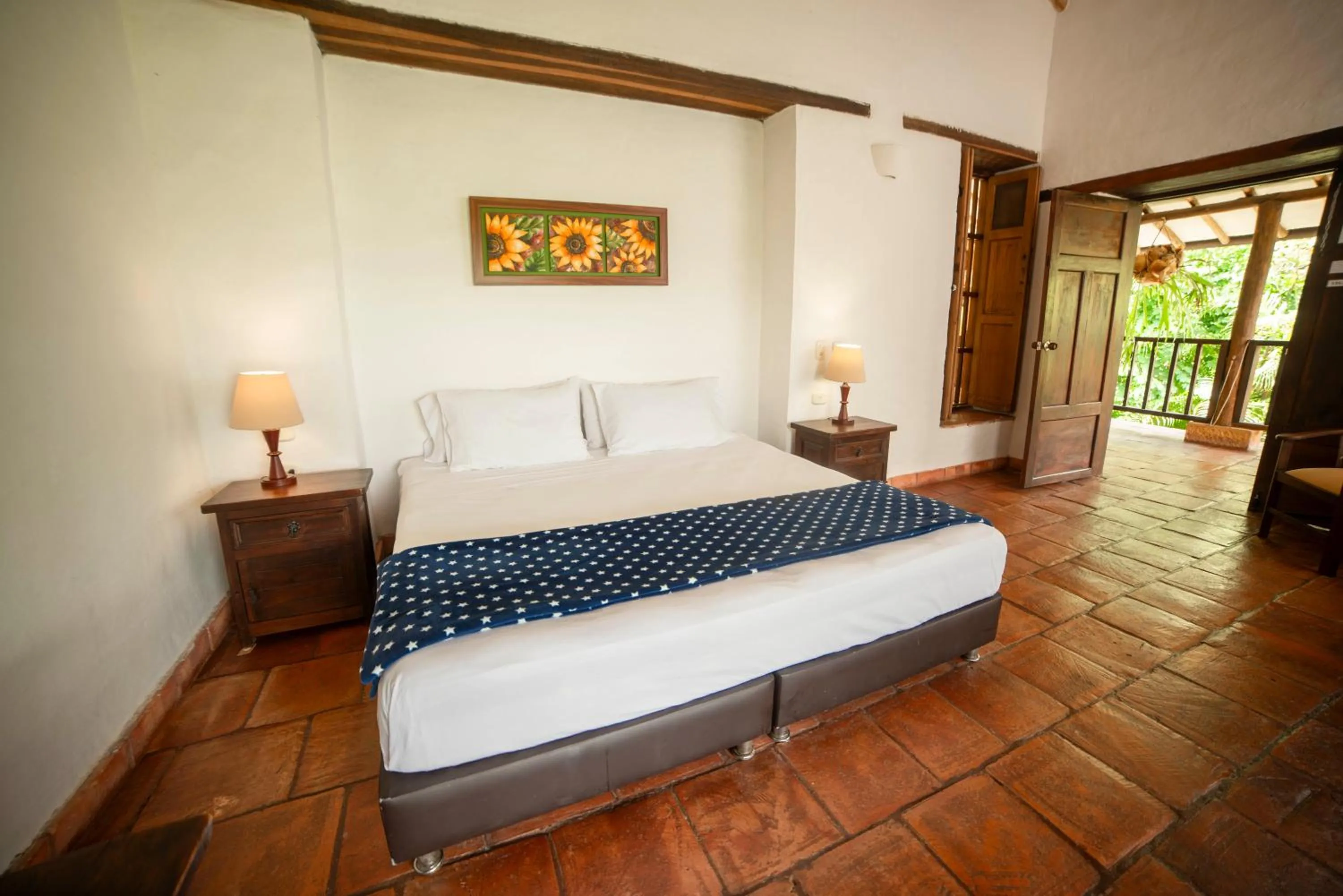 Bed in Achiotte by Masaya Collection