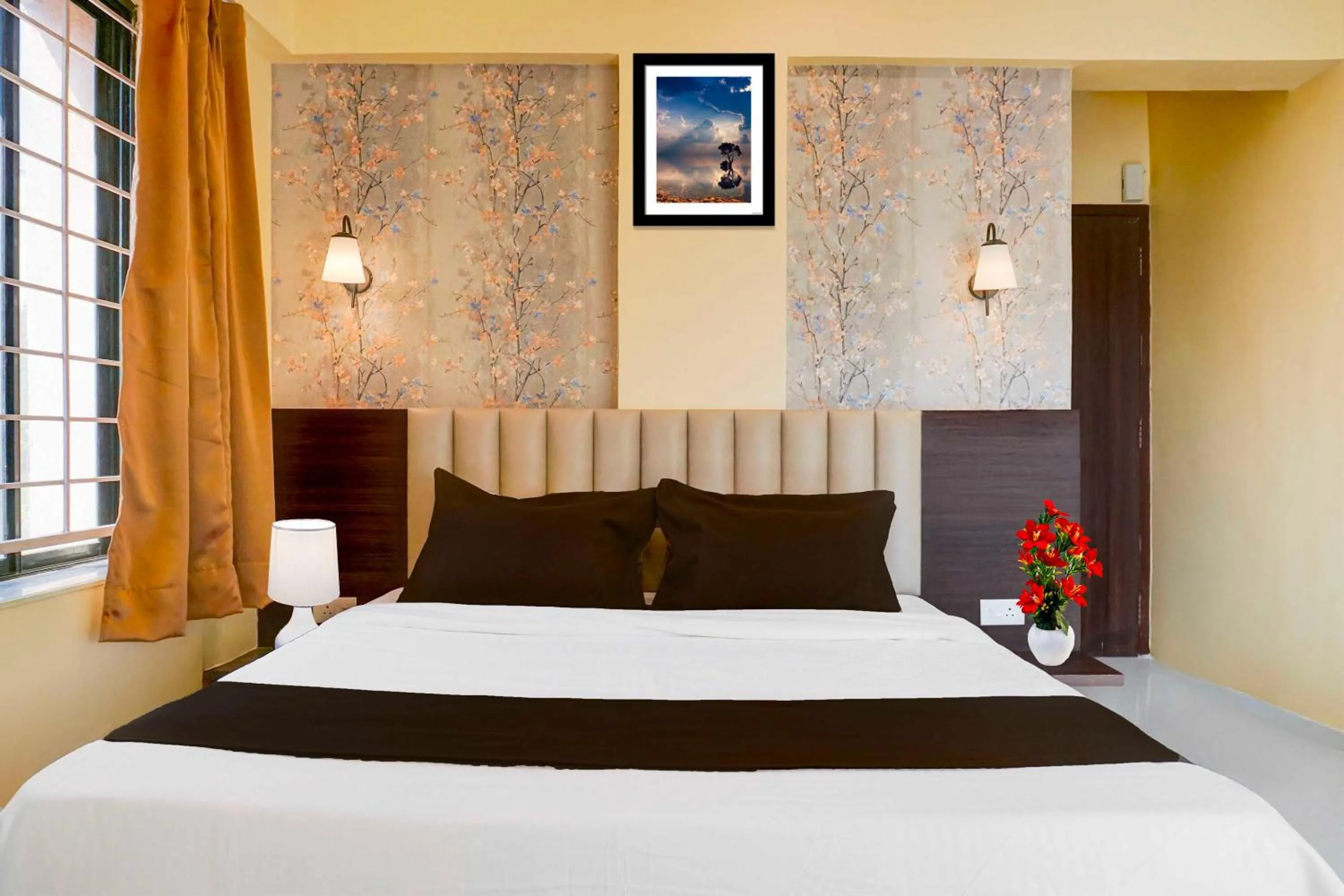 Bedroom, Bed in Hotel O Veerbhadra Nagar Baner