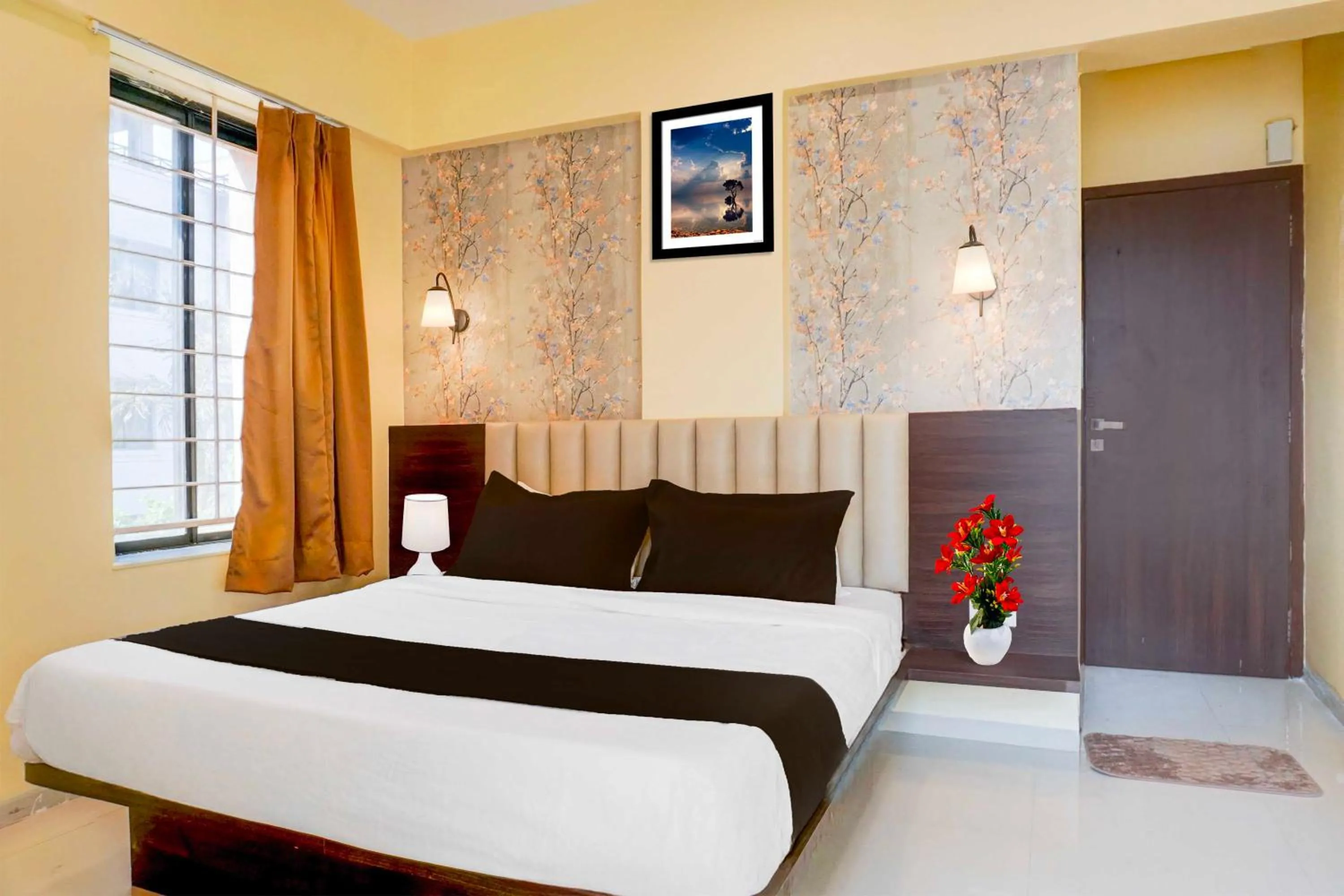 Bedroom, Bed in Hotel O Veerbhadra Nagar Baner
