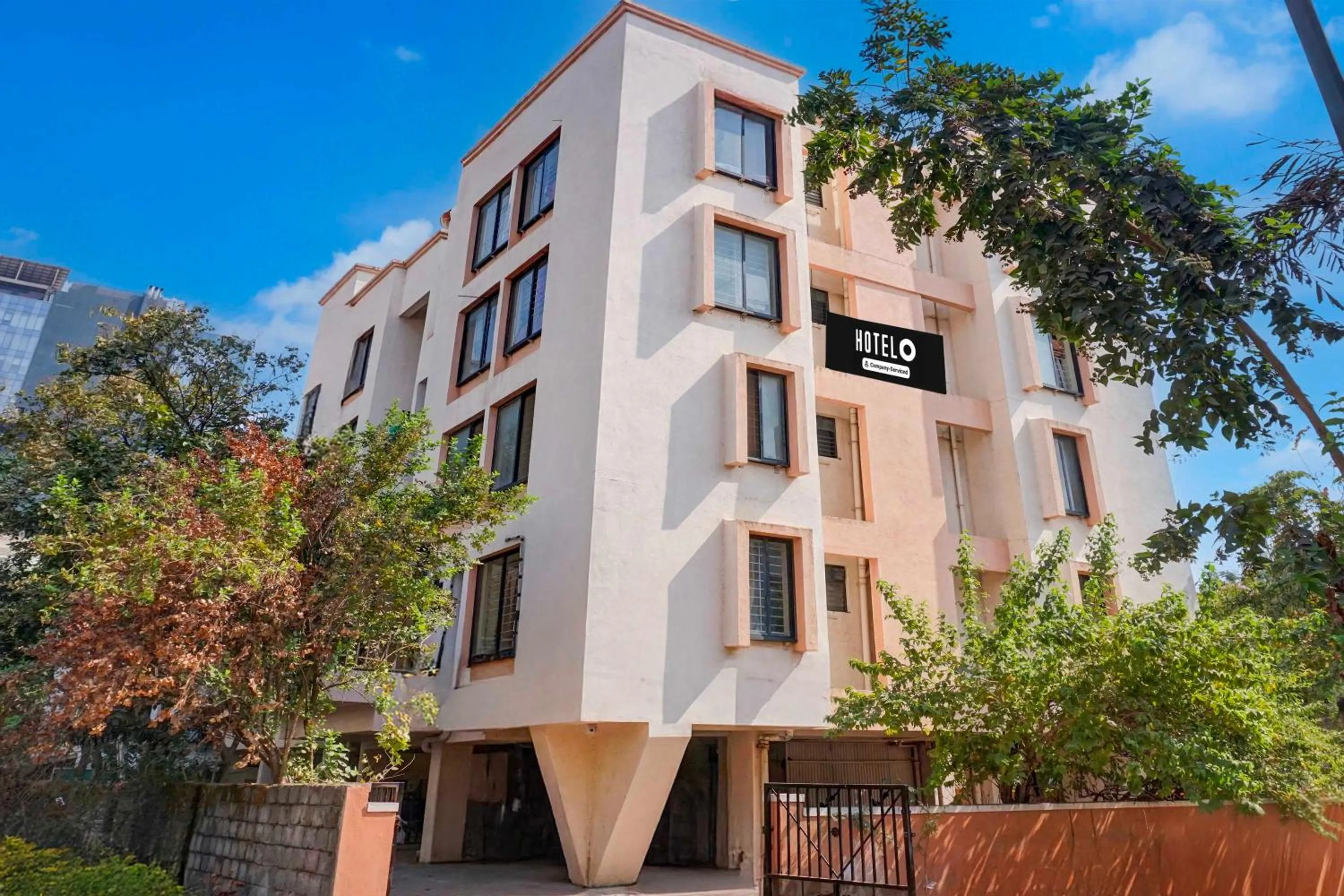 Facade/entrance in Hotel O Veerbhadra Nagar Baner