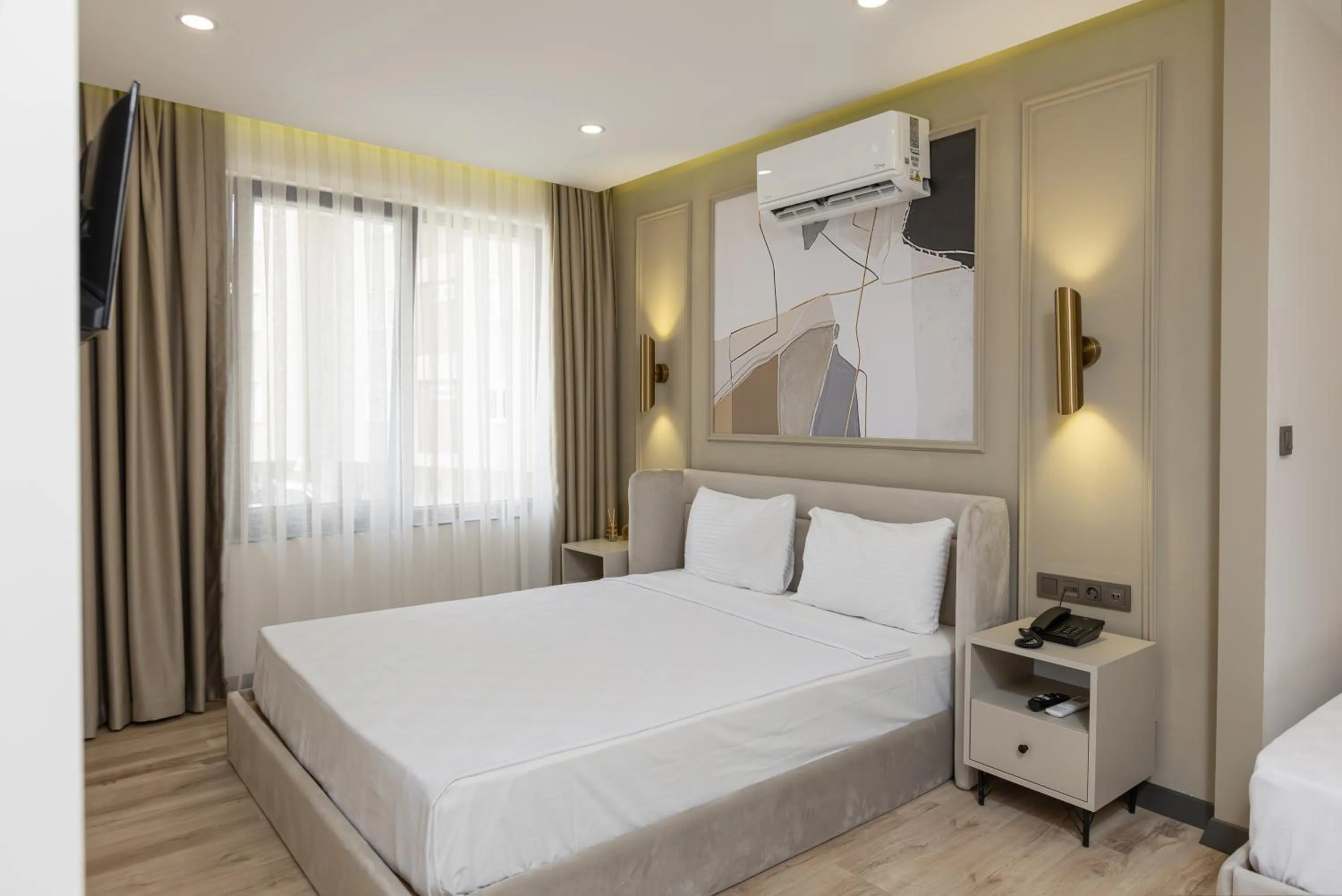 Photo of the whole room, Bed in Fora Inn Lara