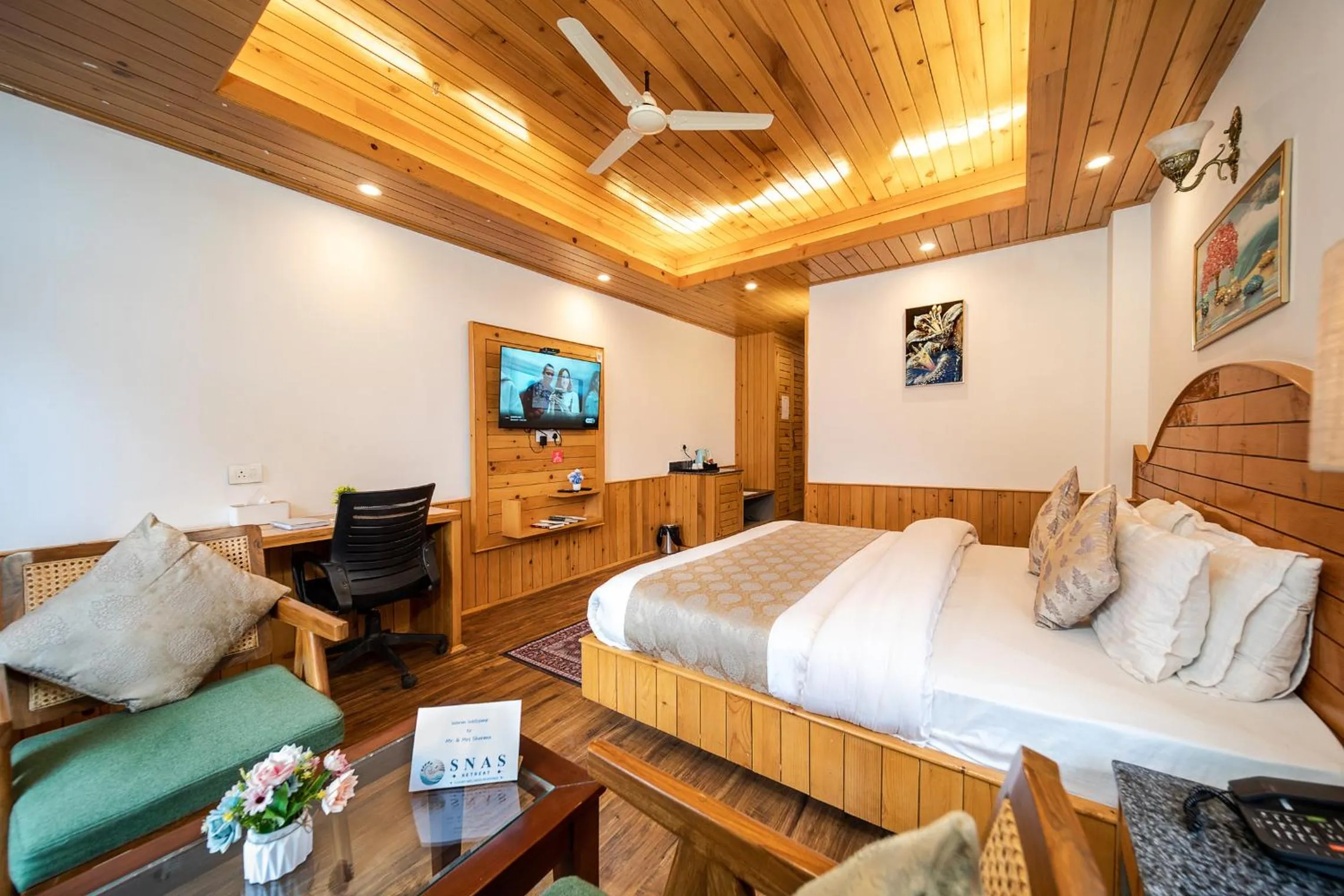 Living room in Hotel SNAS Retreat Manali