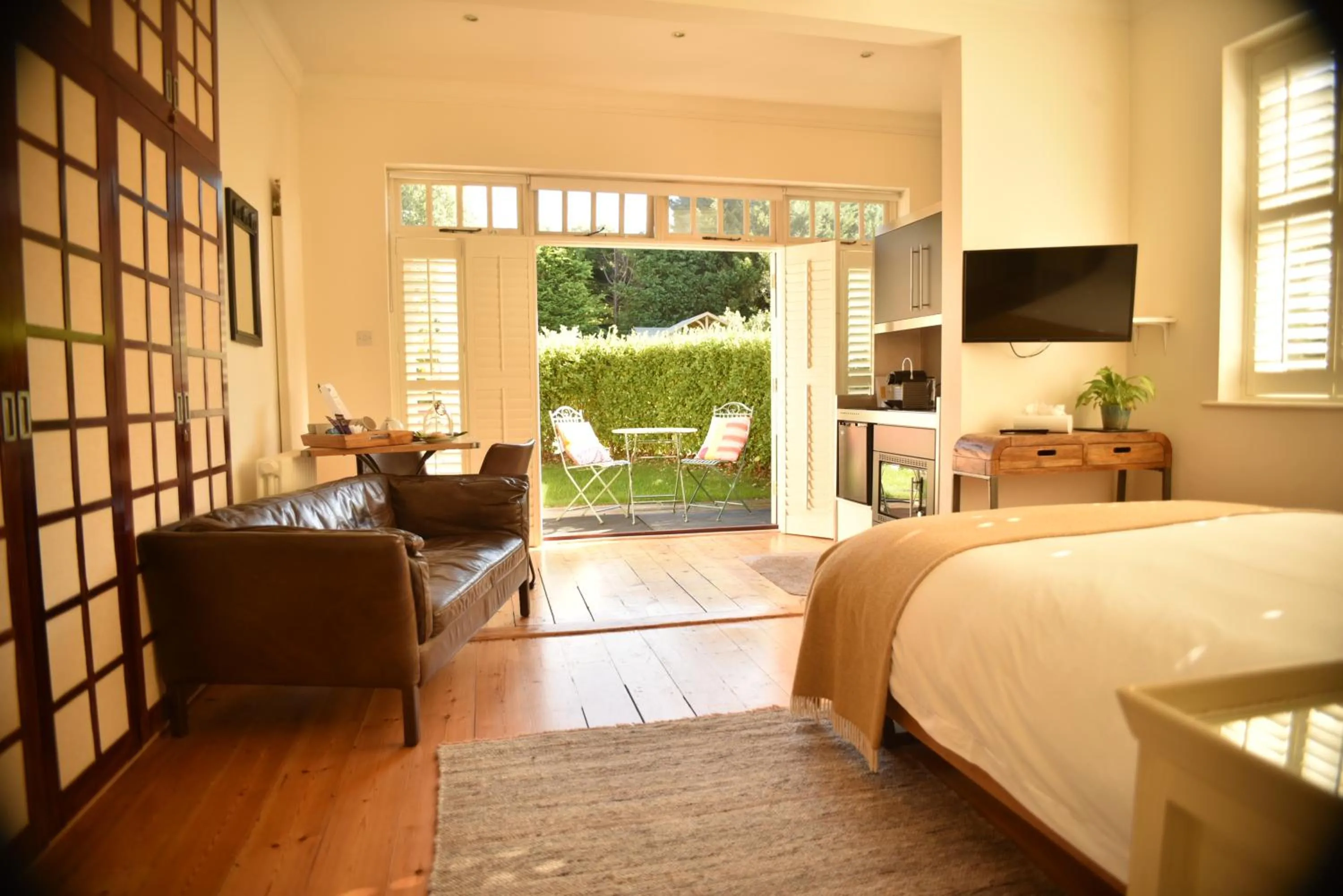 Bed in Daisybank Cottage Boutique Bed and Breakfast