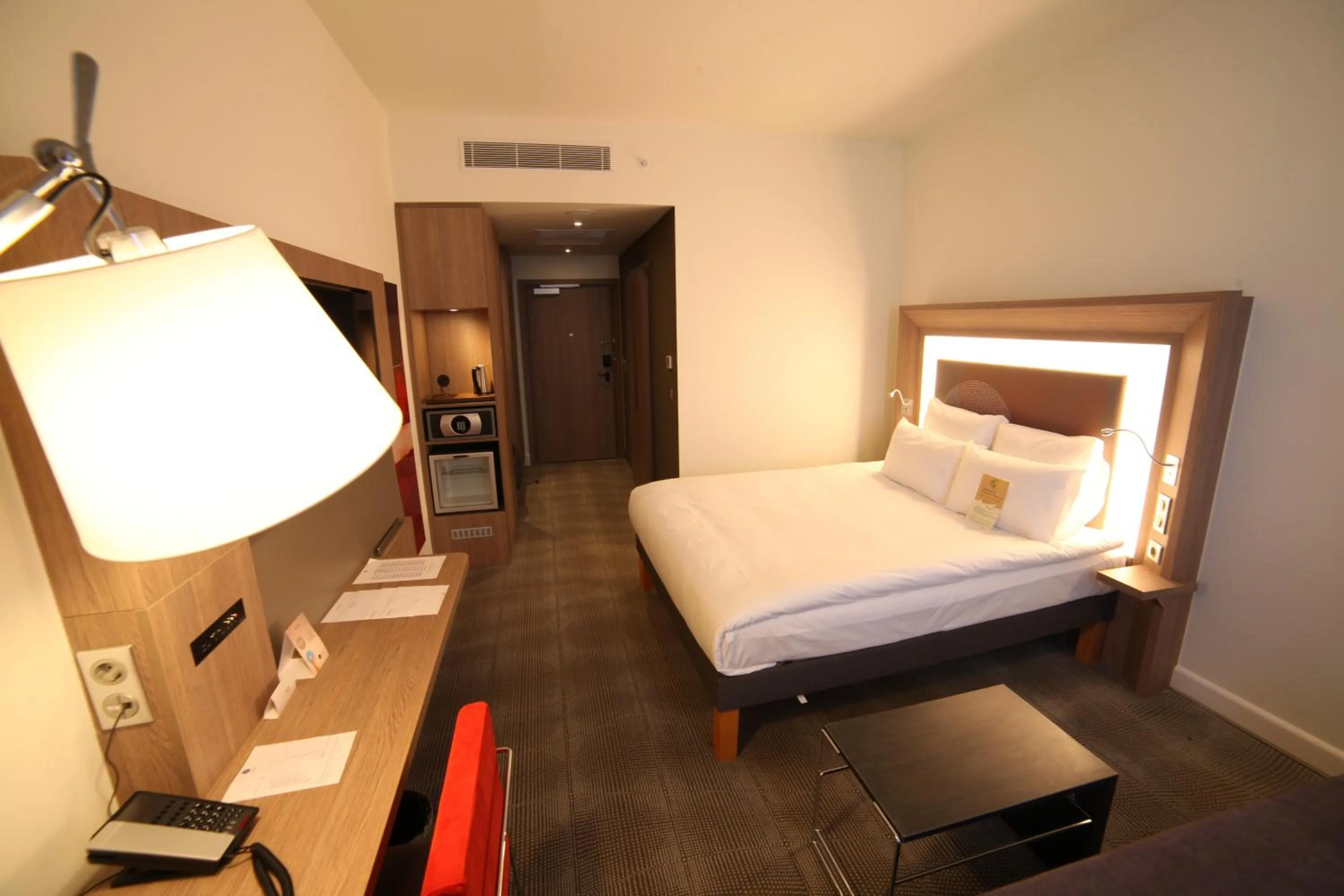 Photo of the whole room, Bed in Novotel Konya