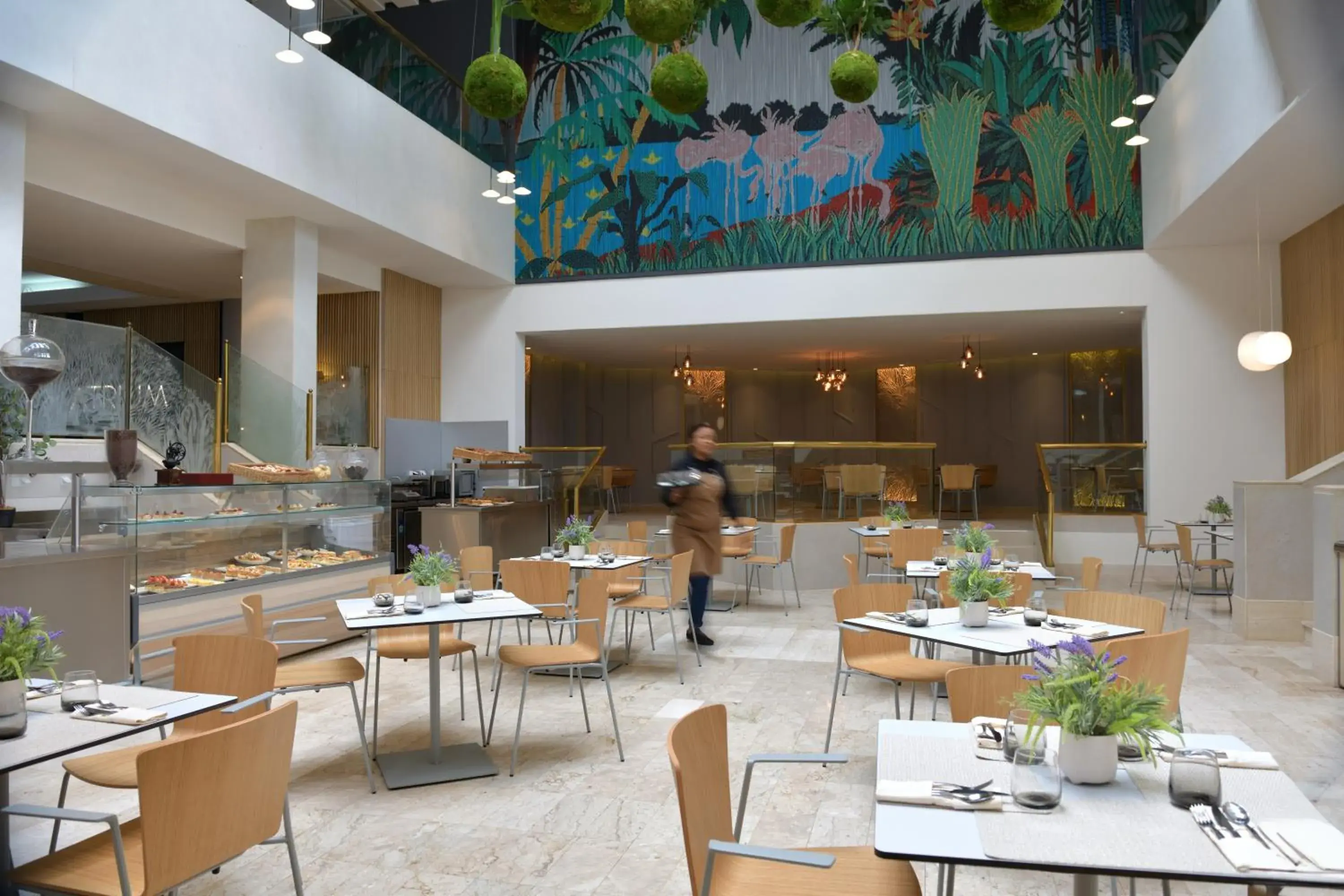 Restaurant/places to eat in Pullman Kinshasa Grand Hotel Restaurant/places to eat in Pullman Kinshasa Grand Hotel