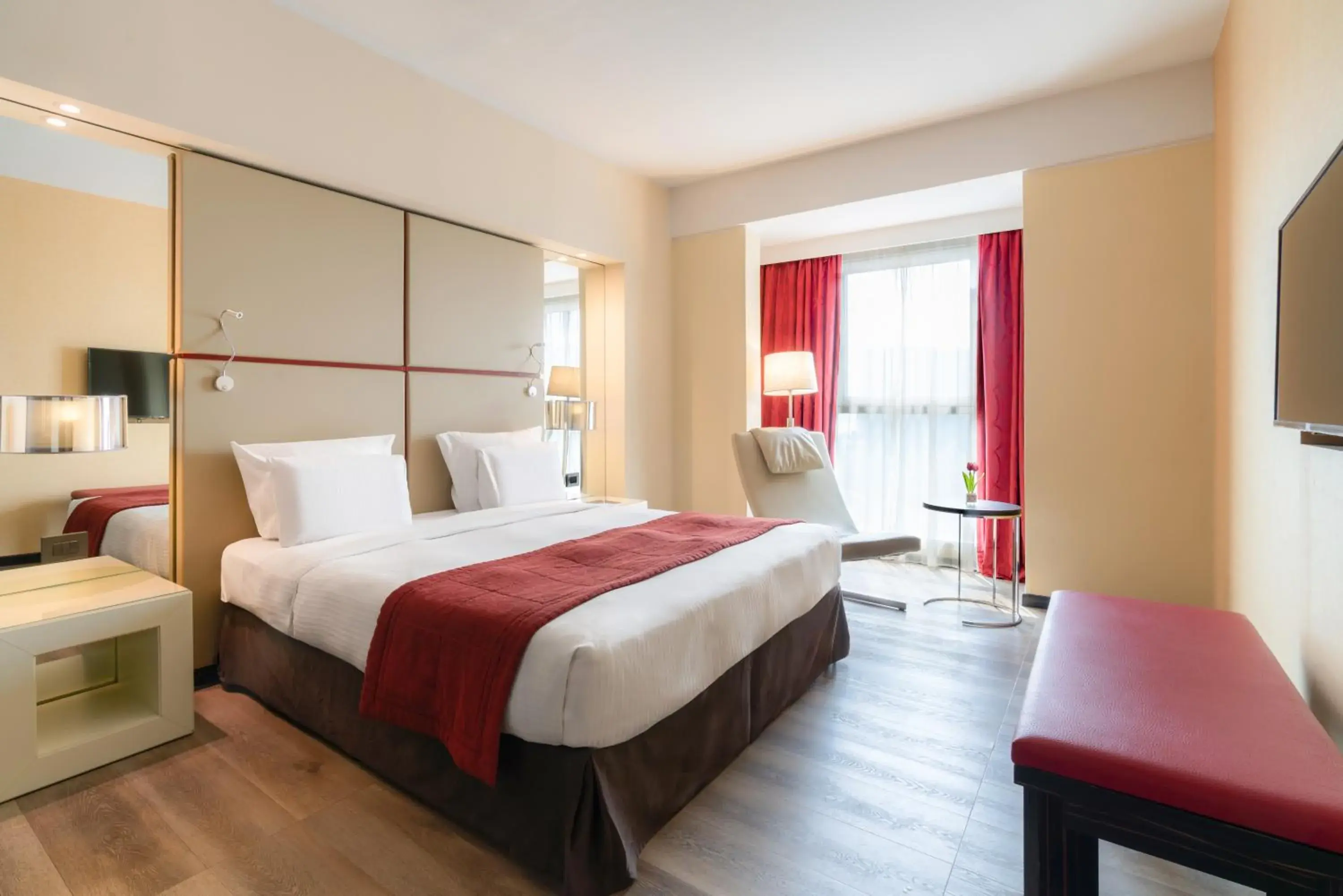 Superior King Room in Pullman Kinshasa Grand Hotel Superior King Room in Pullman Kinshasa Grand Hotel