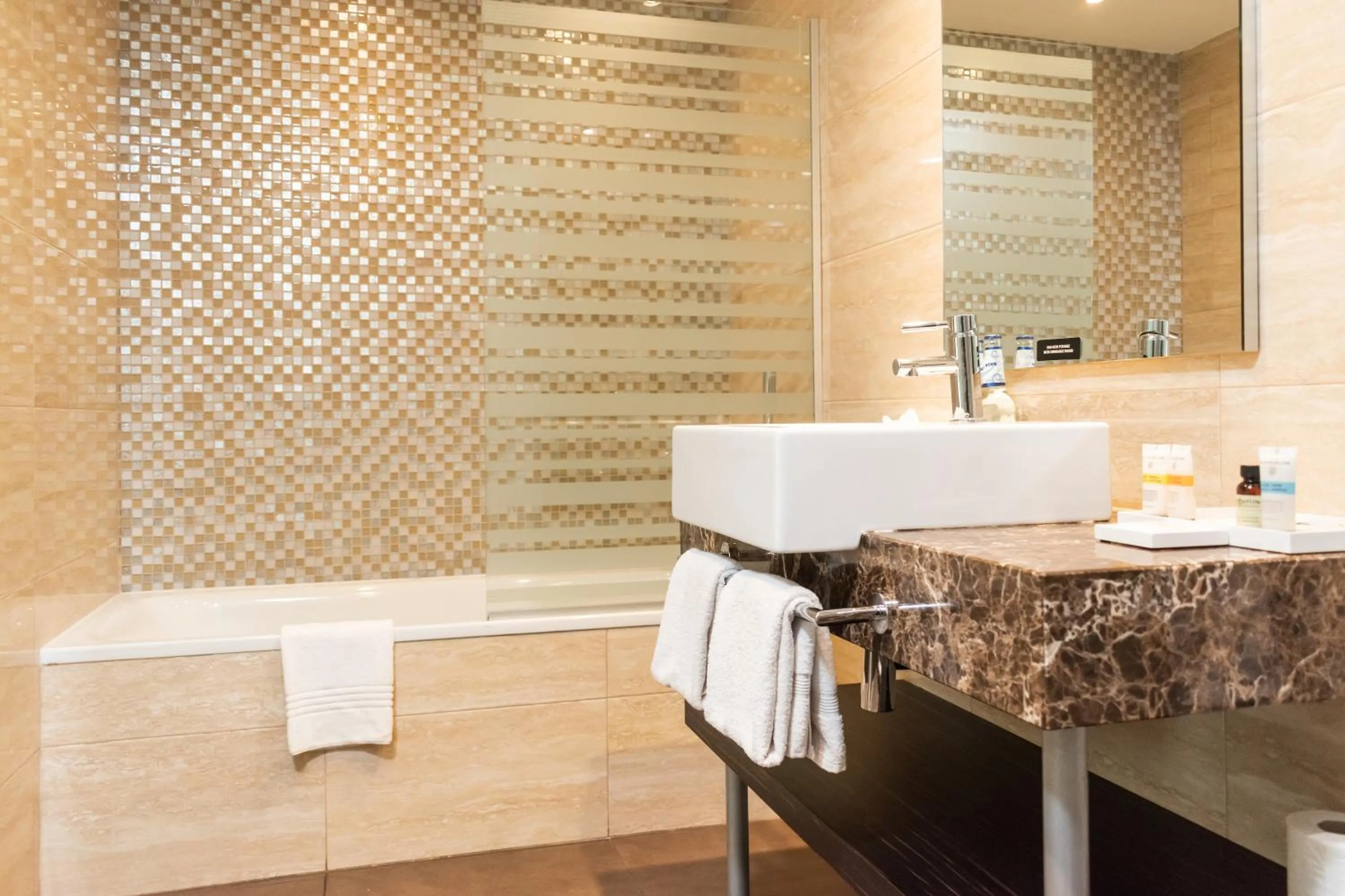 Bathroom in Pullman Kinshasa Grand Hotel