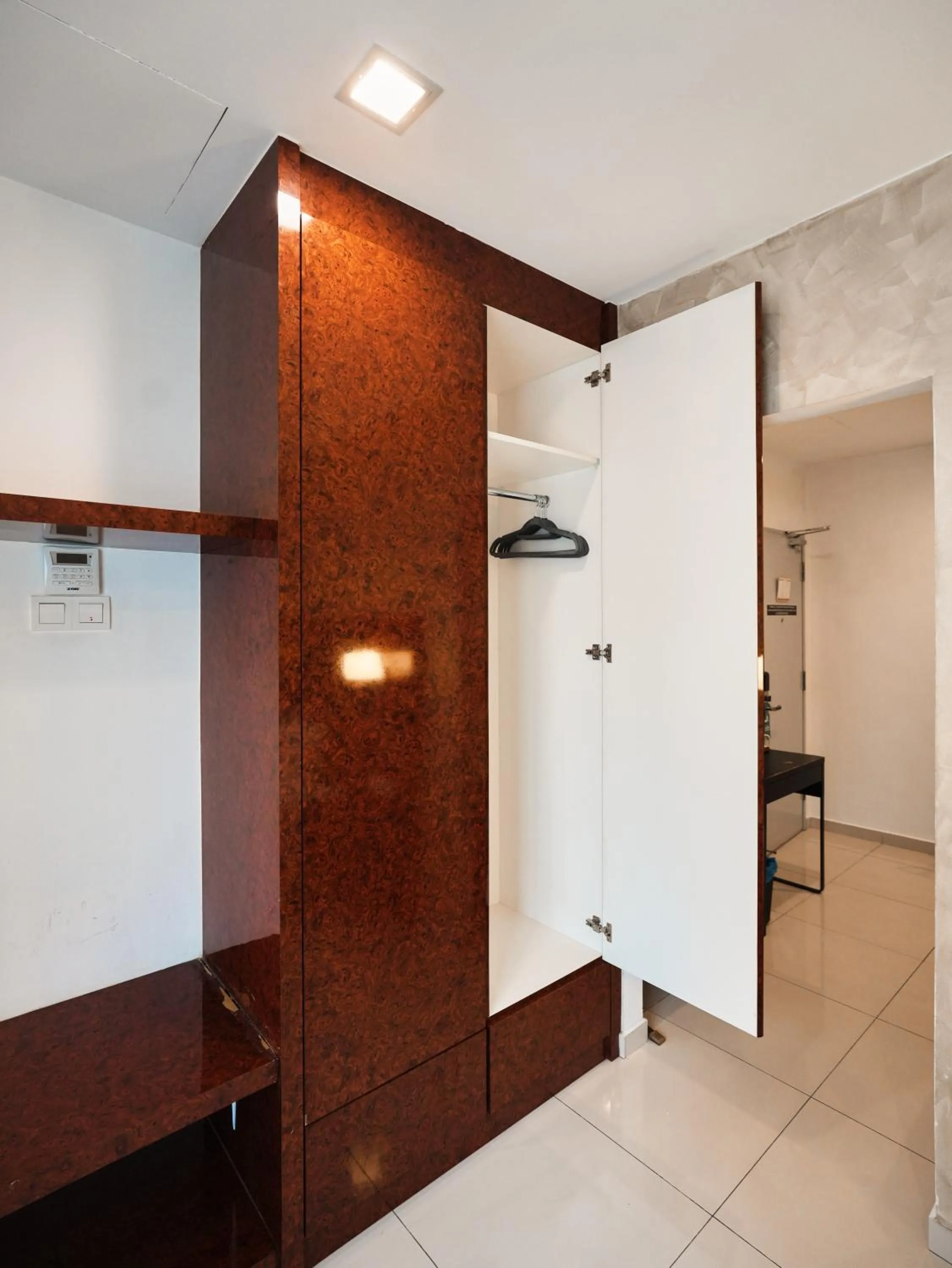 wardrobe in Eco Roomy Hotel