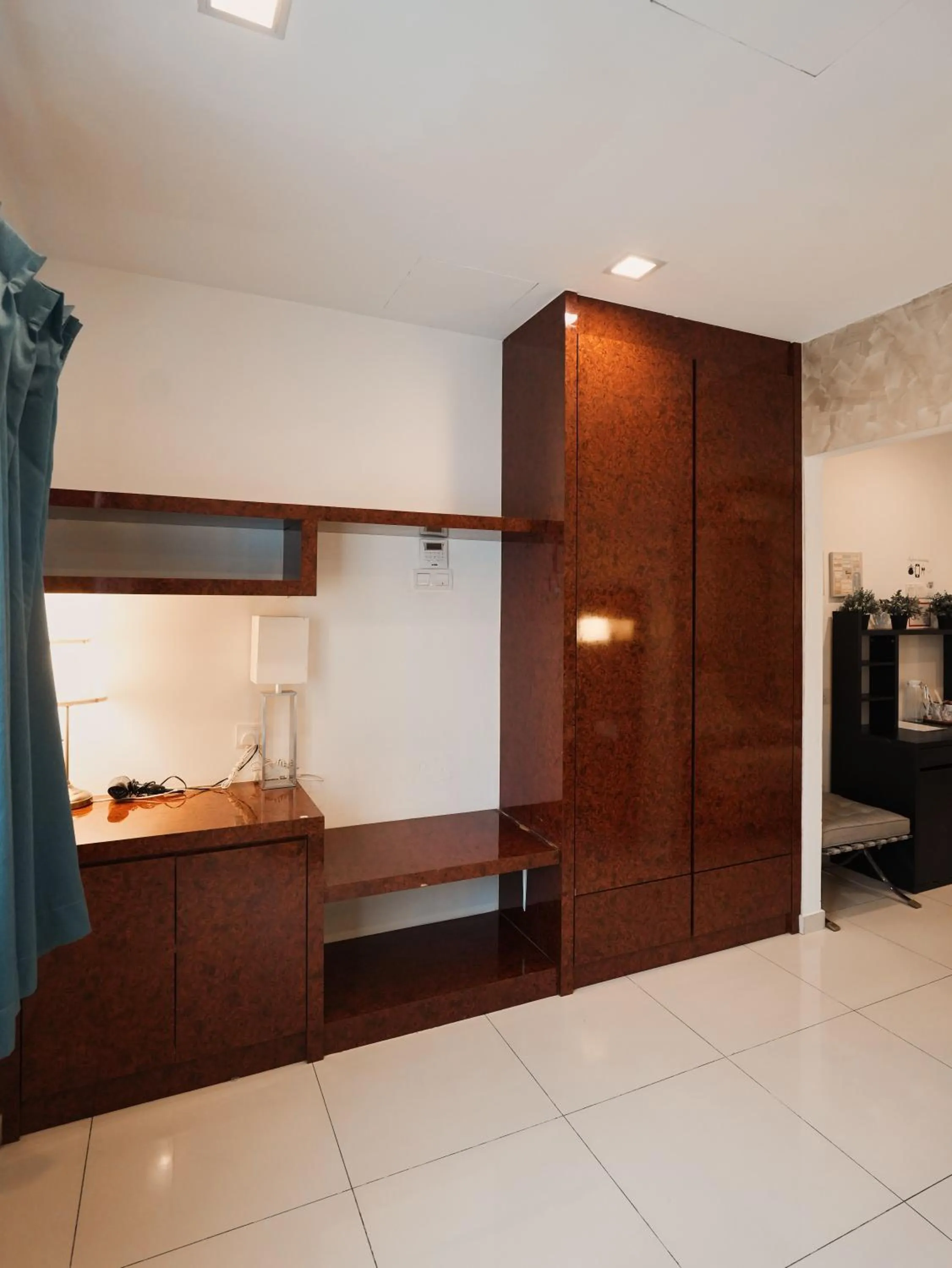 wardrobe in Eco Roomy Hotel