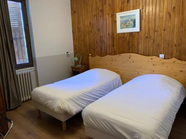 Bed in Au Sans Souci