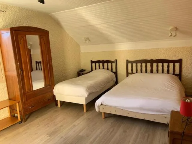 Bed in Au Sans Souci