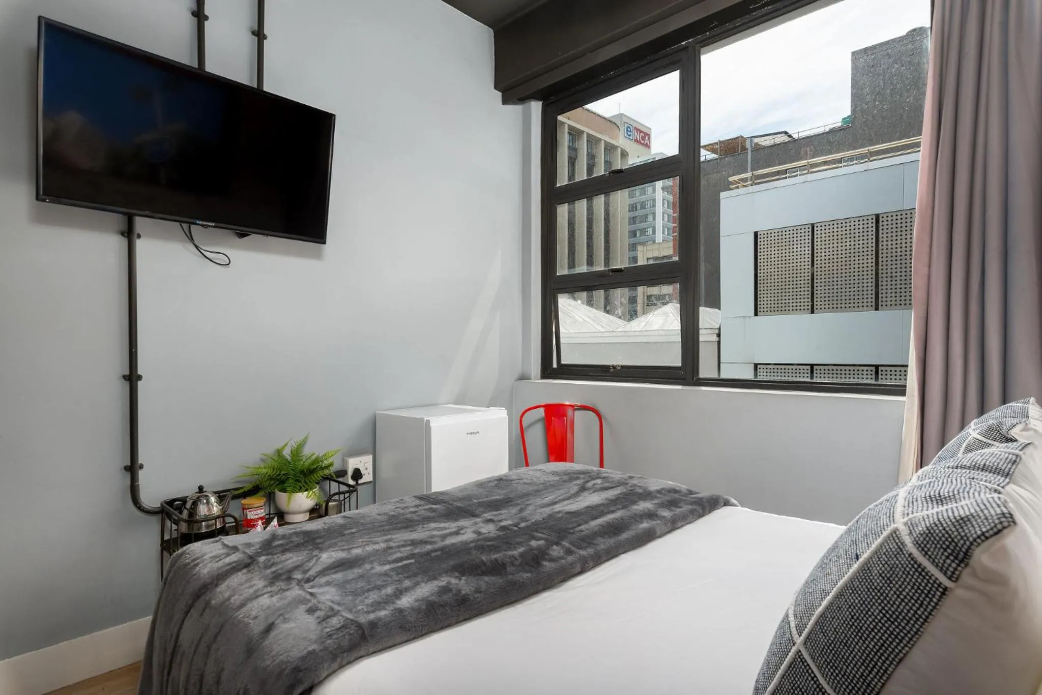 Bed in 53 on Castle