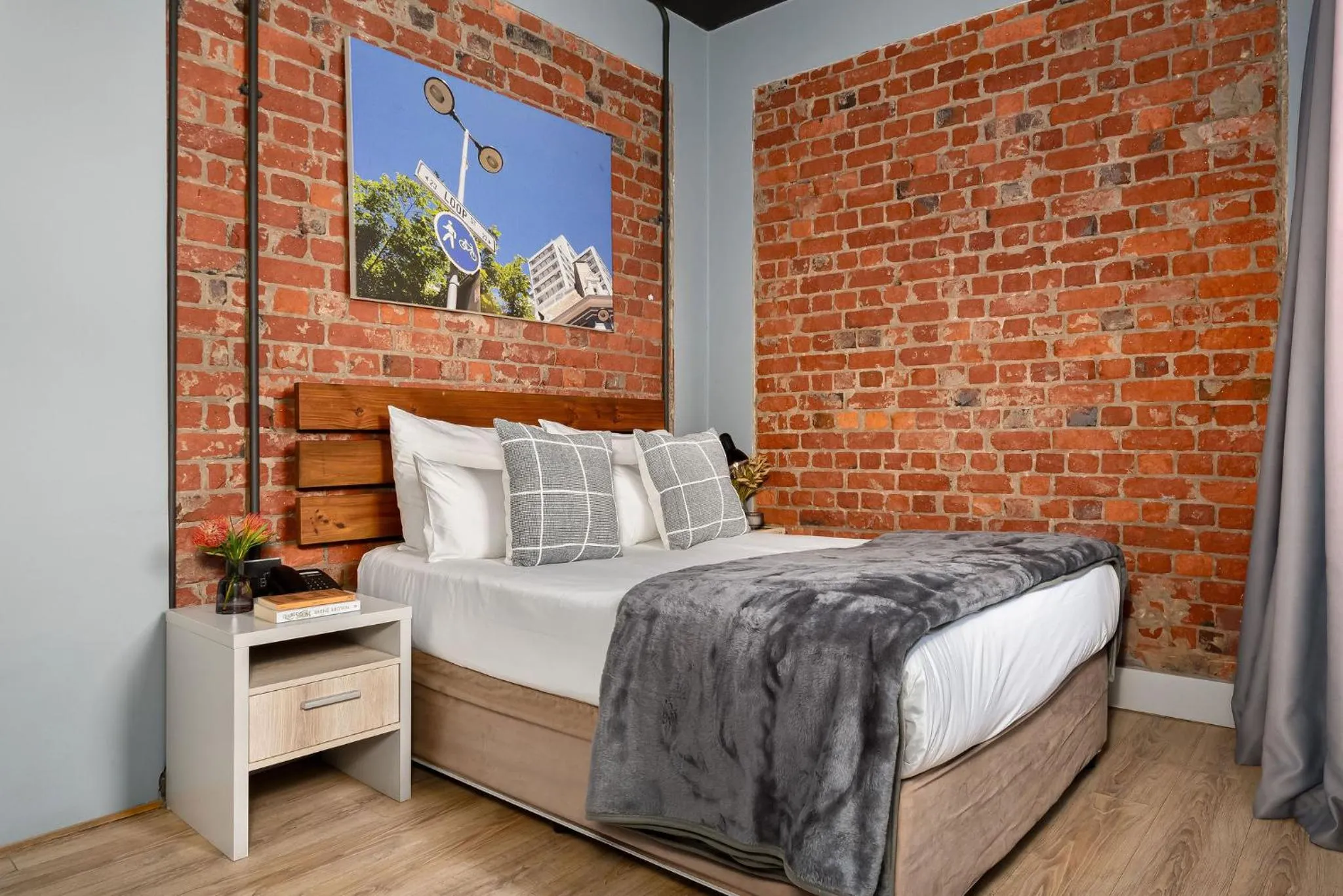 Bedroom in 53 on Castle