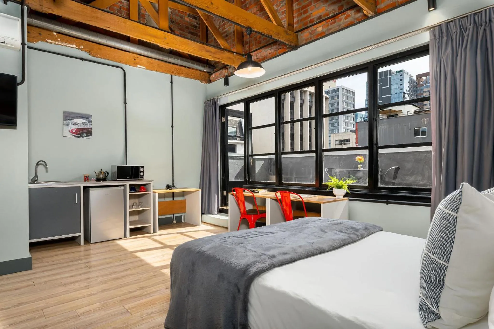 Bed in 53 on Castle