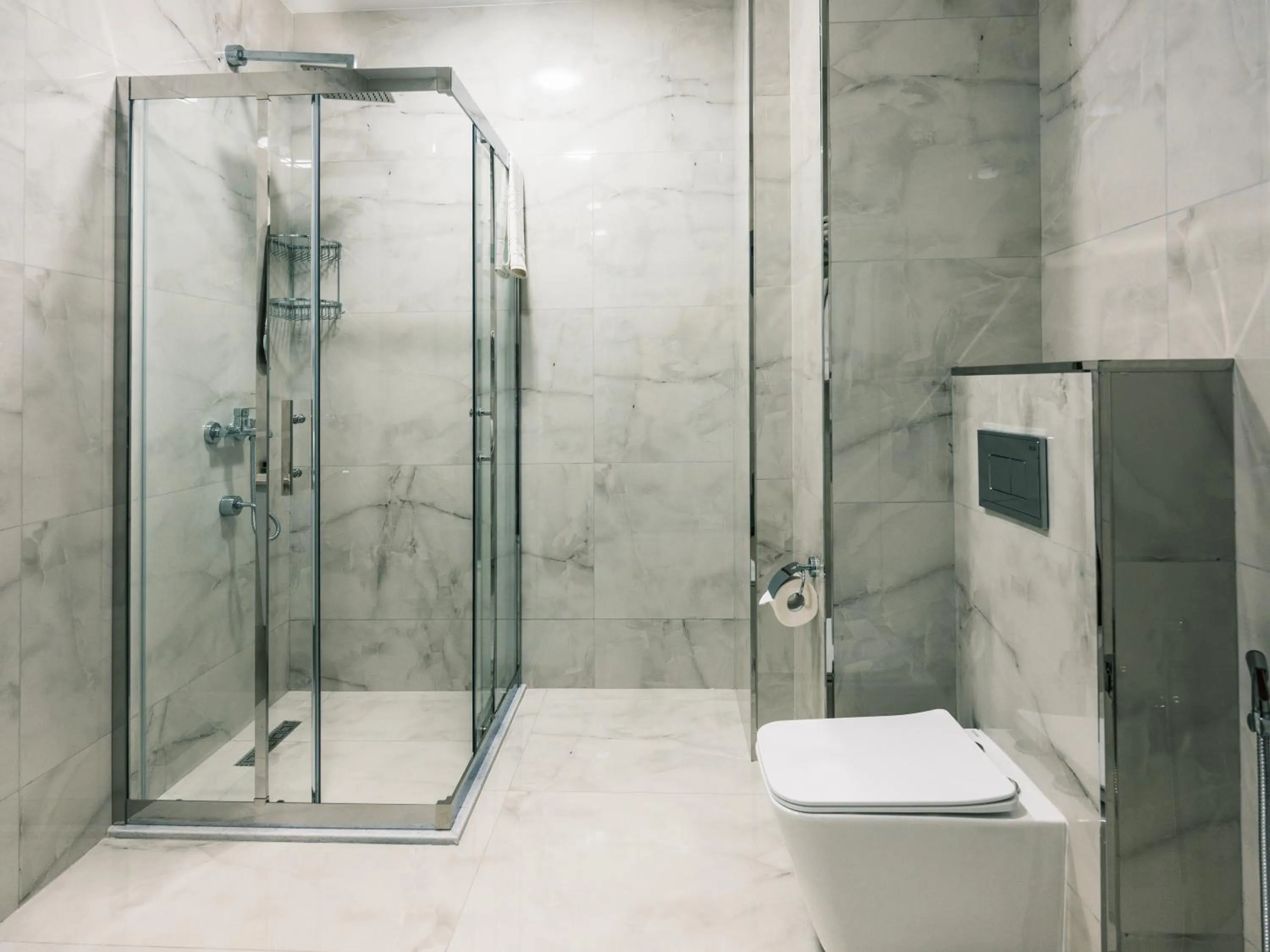 Shower in Novo Sky Hotel