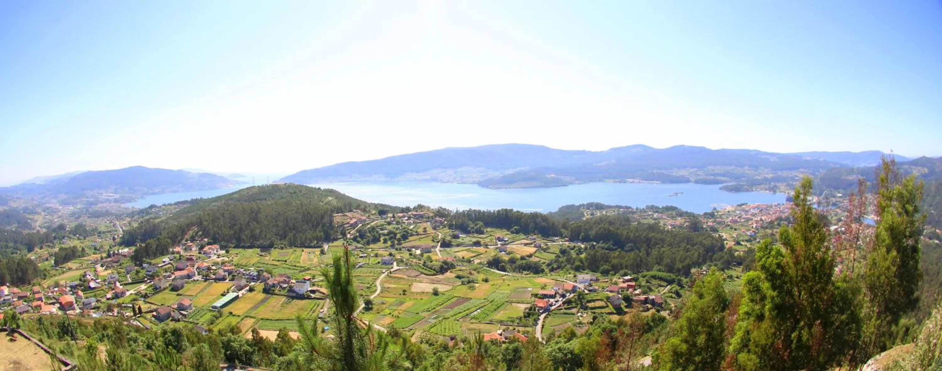 Nearby landmark in O Refuxio de la Jerezana