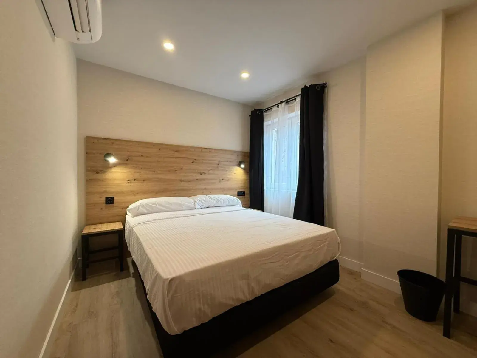 Standard Double Room in CC Gijon Standard Double Room in CC Gijon