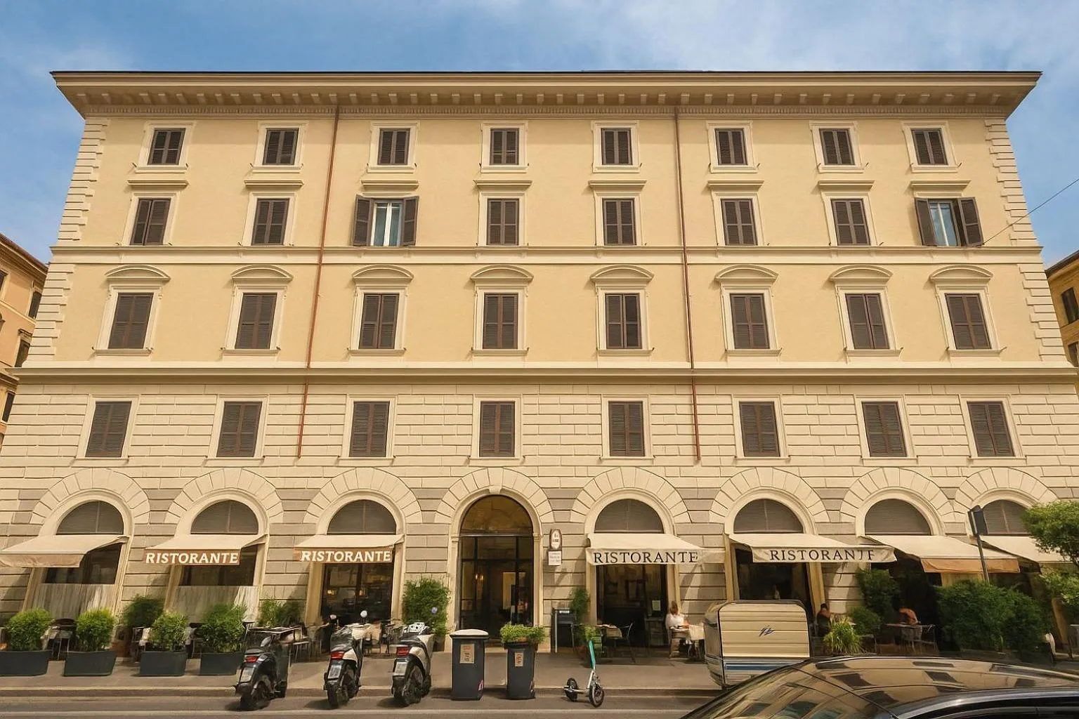 Property building in Hotel Amadeus