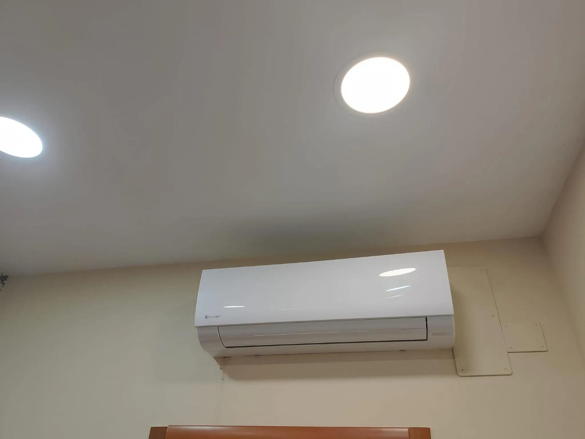 air conditioner in Hotel Amadeus