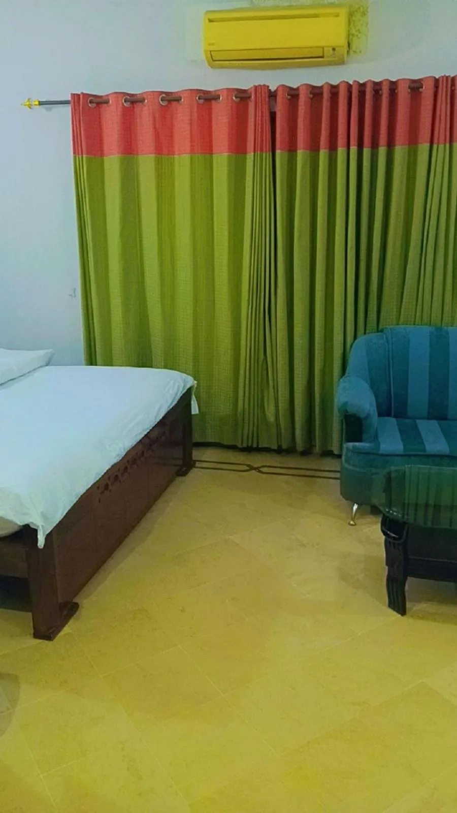Bedroom, Bed in Overseas Guest House