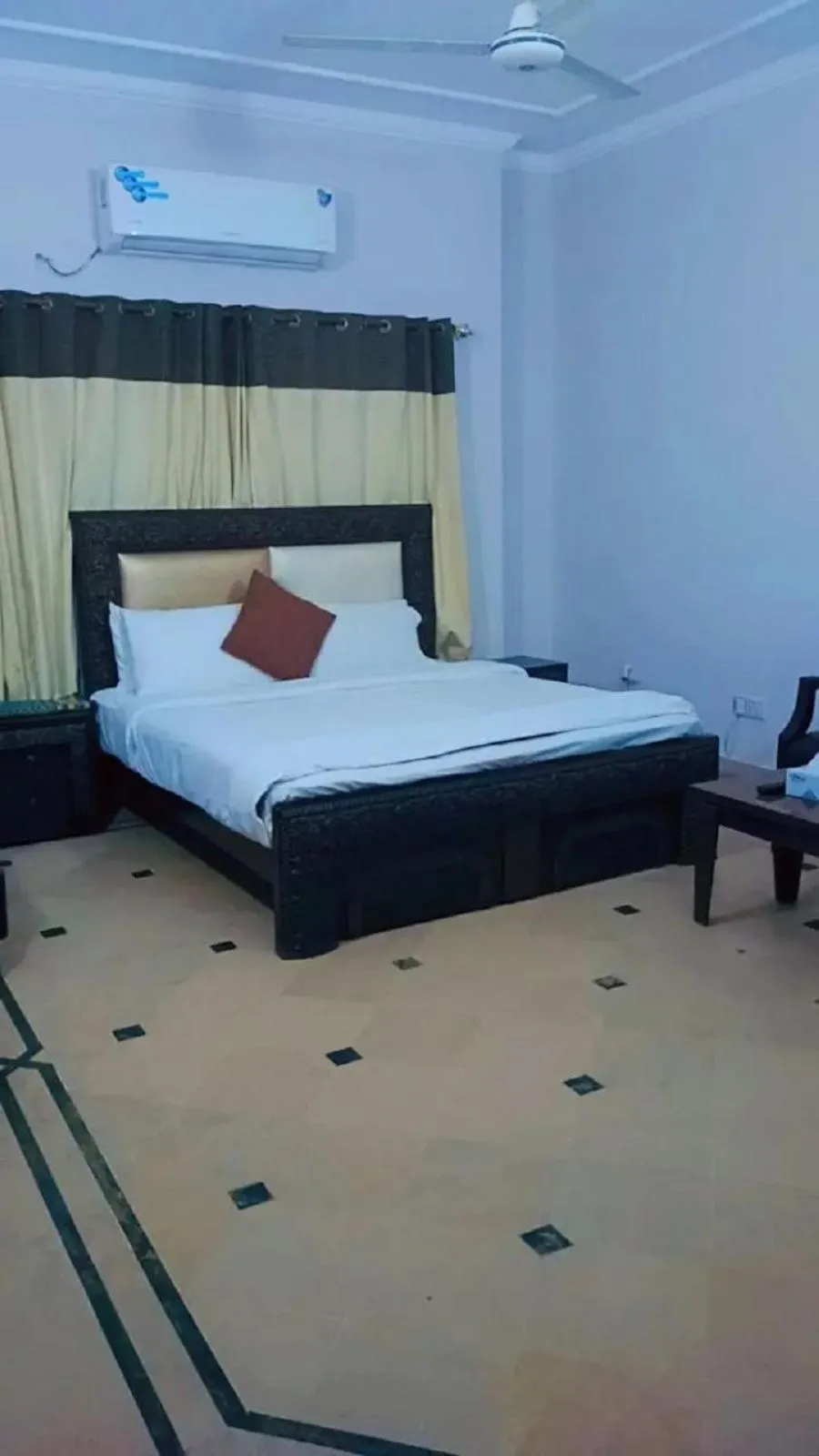 Bedroom, Bed in Overseas Guest House