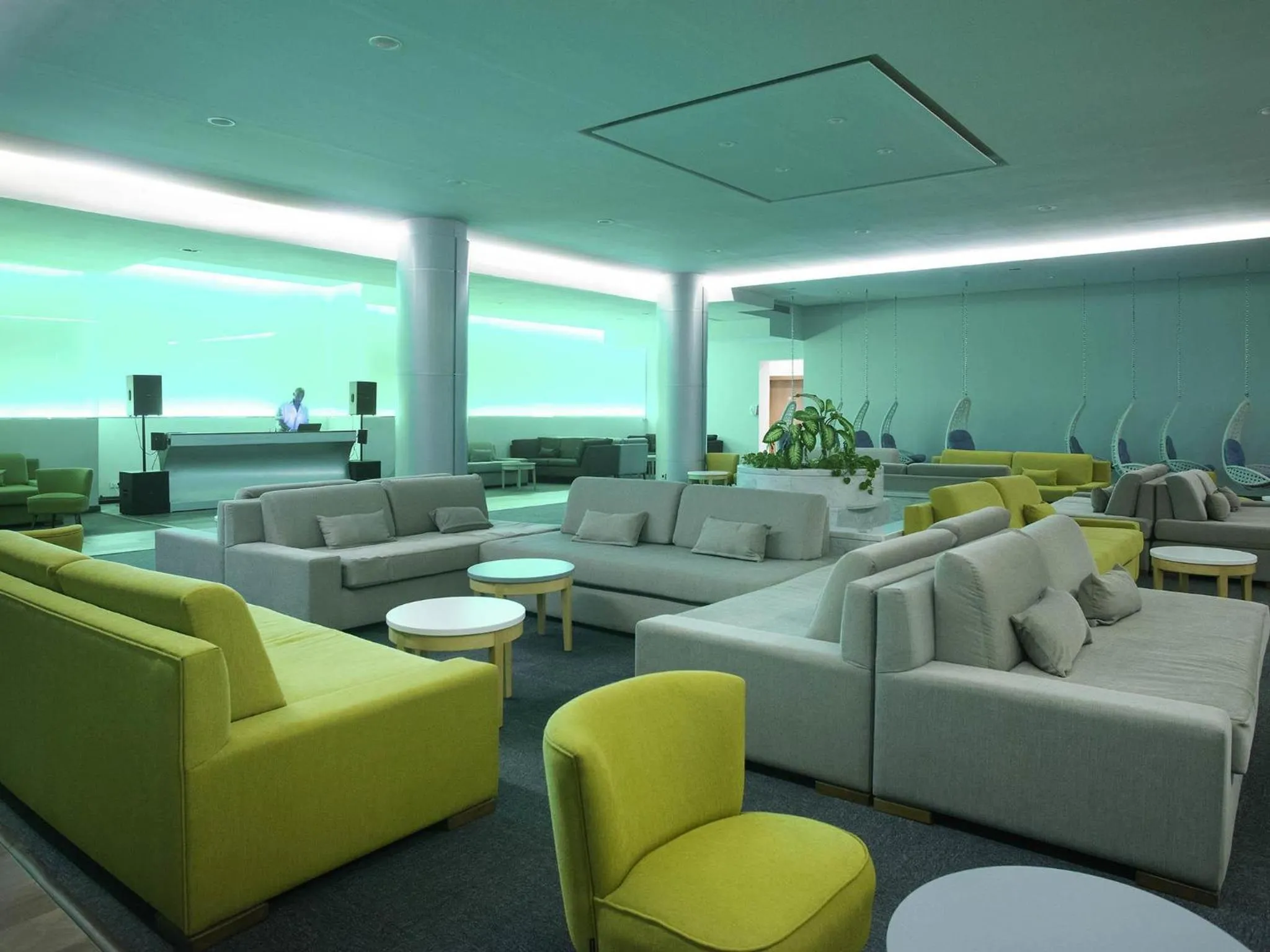 Lounge or bar in Novotel Marsa Alam Beach Resort