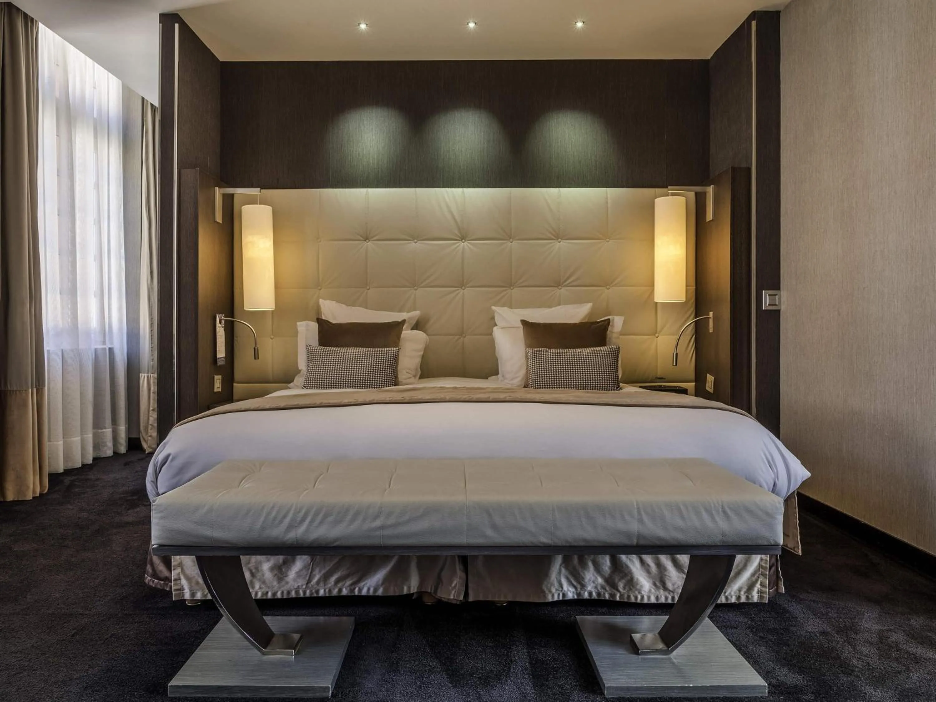 Bedroom, Bed in La Cour des Consuls Hotel & Spa Toulouse - MGallery Collection
