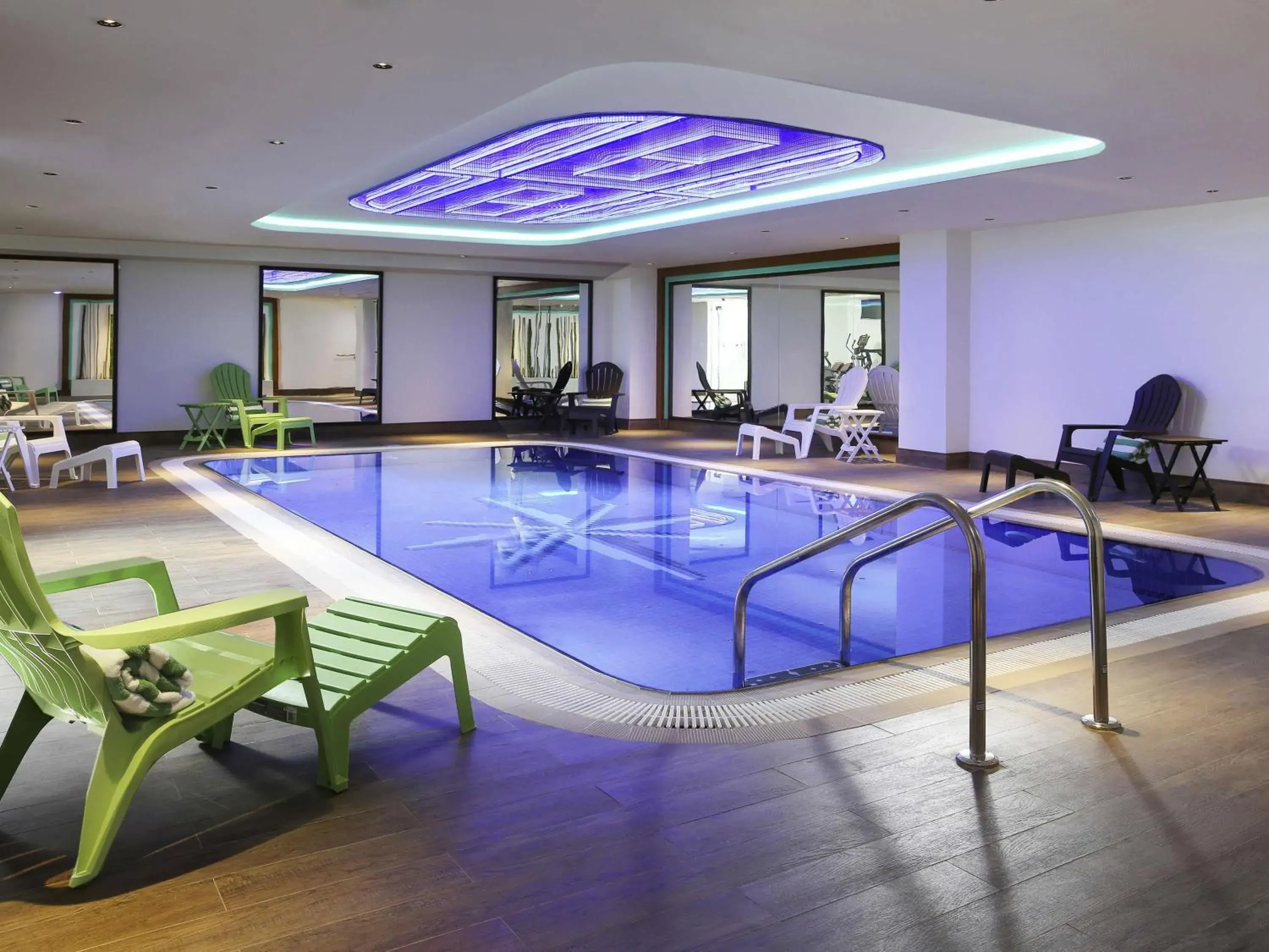 Pool view in Ibis Styles Dubai Jumeira Pool view in Ibis Styles Dubai Jumeira