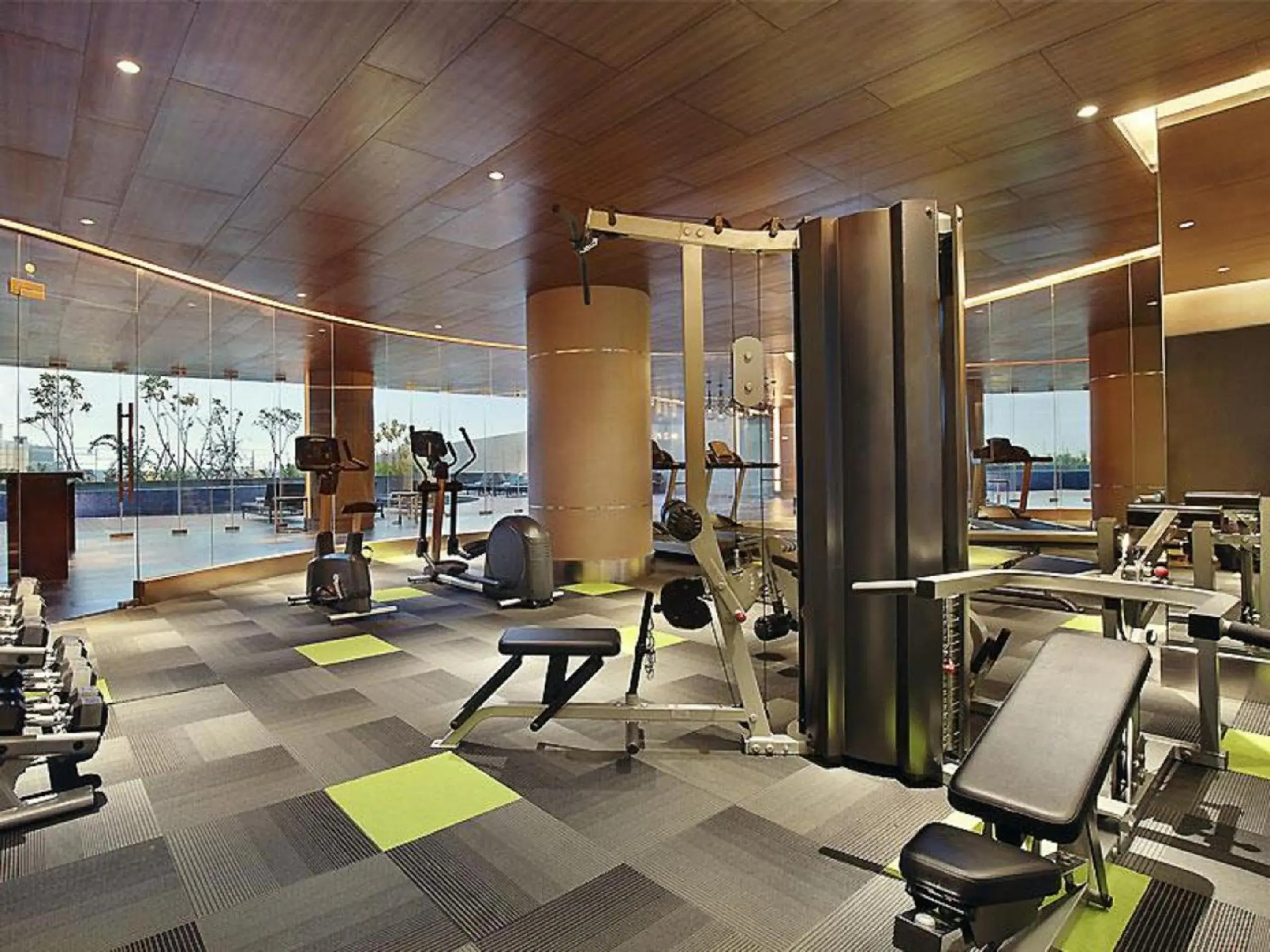 Fitness centre/facilities in Mercure Karawang Fitness centre/facilities in Mercure Karawang