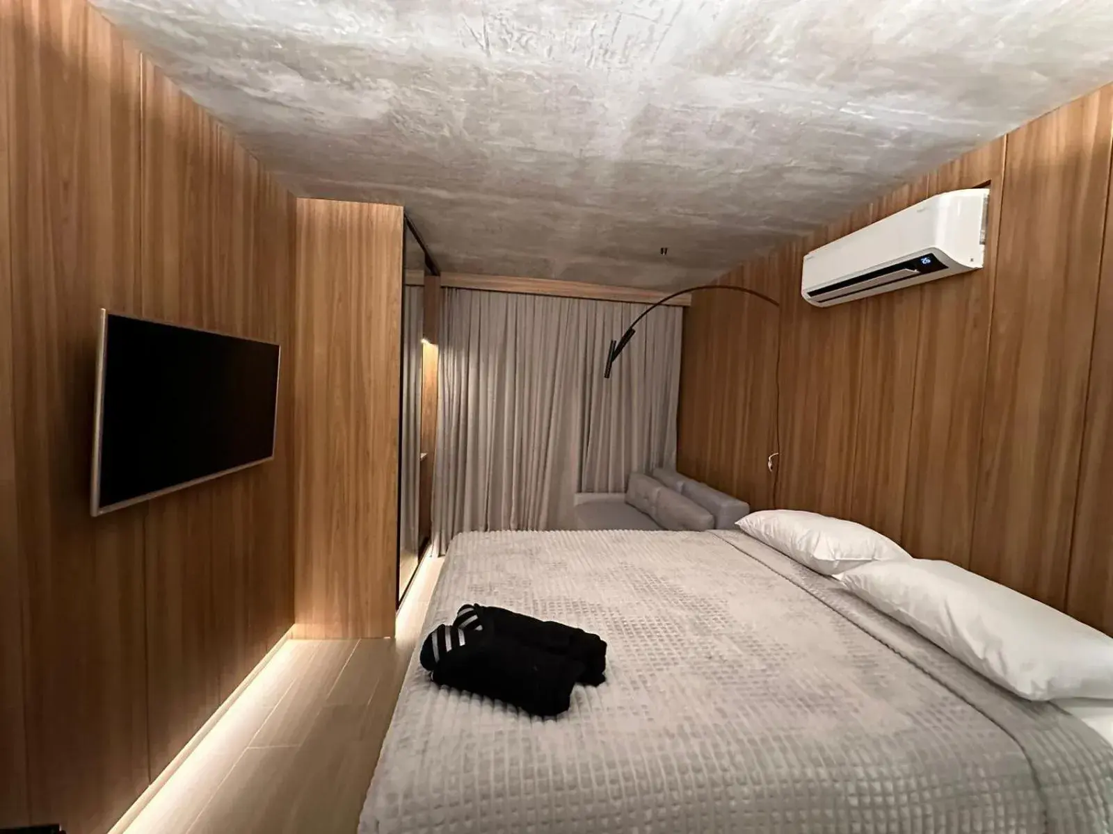 Standard Triple Room in Setai Yacht Apart Hotel by lesuites Standard Triple Room in Setai Yacht Apart Hotel by lesuites