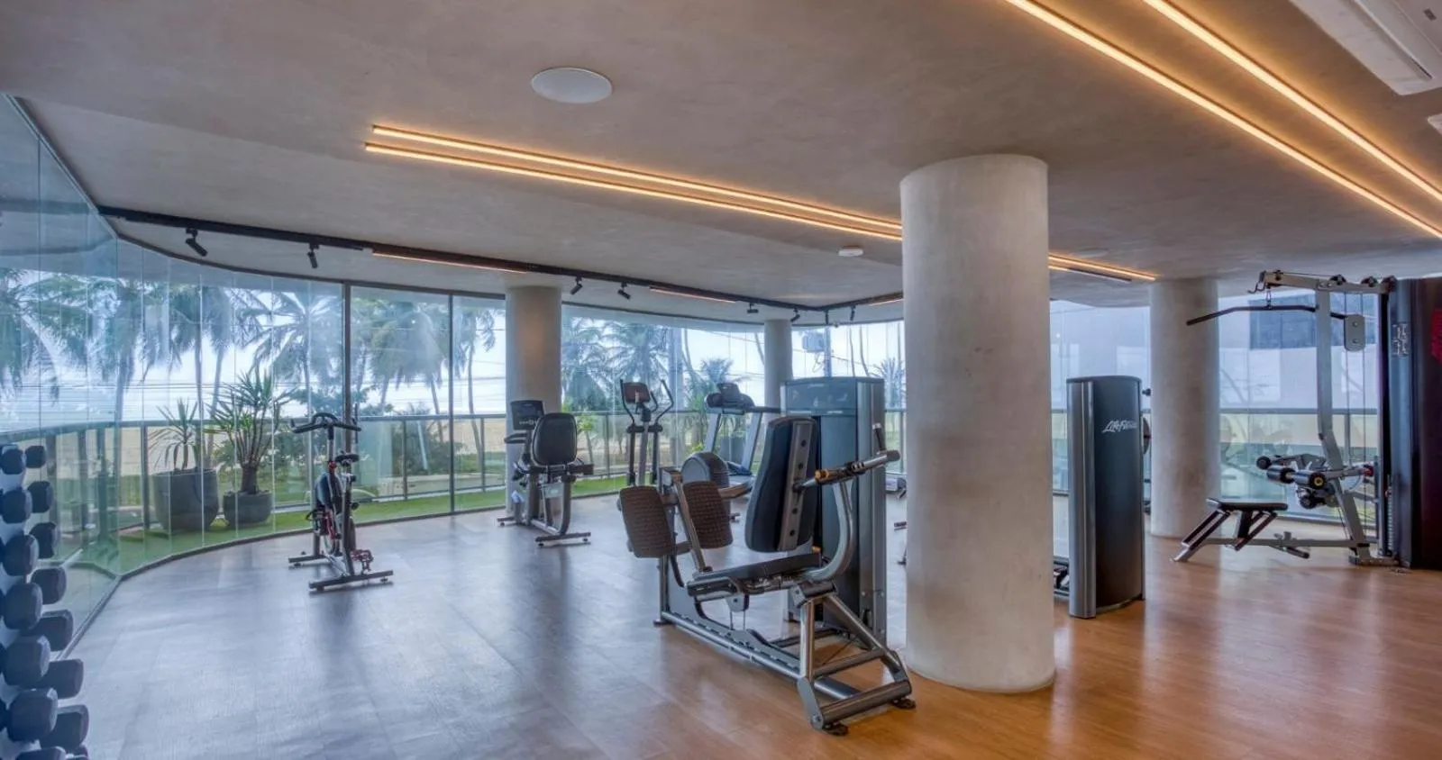 Fitness centre/facilities in Setai Yacht Apart Hotel by lesuites