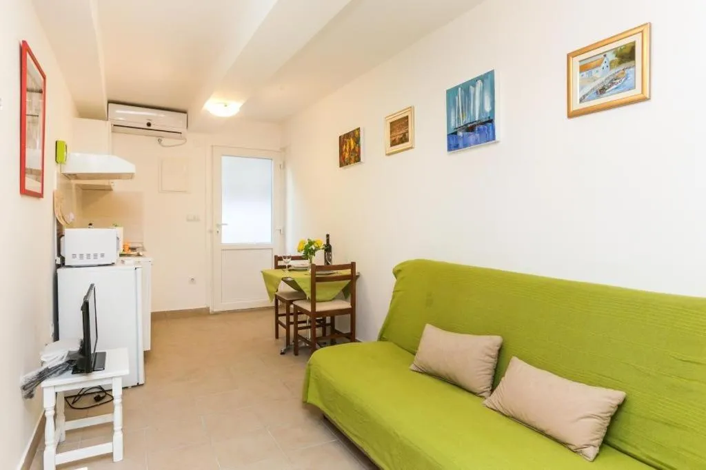 Apartment Edita