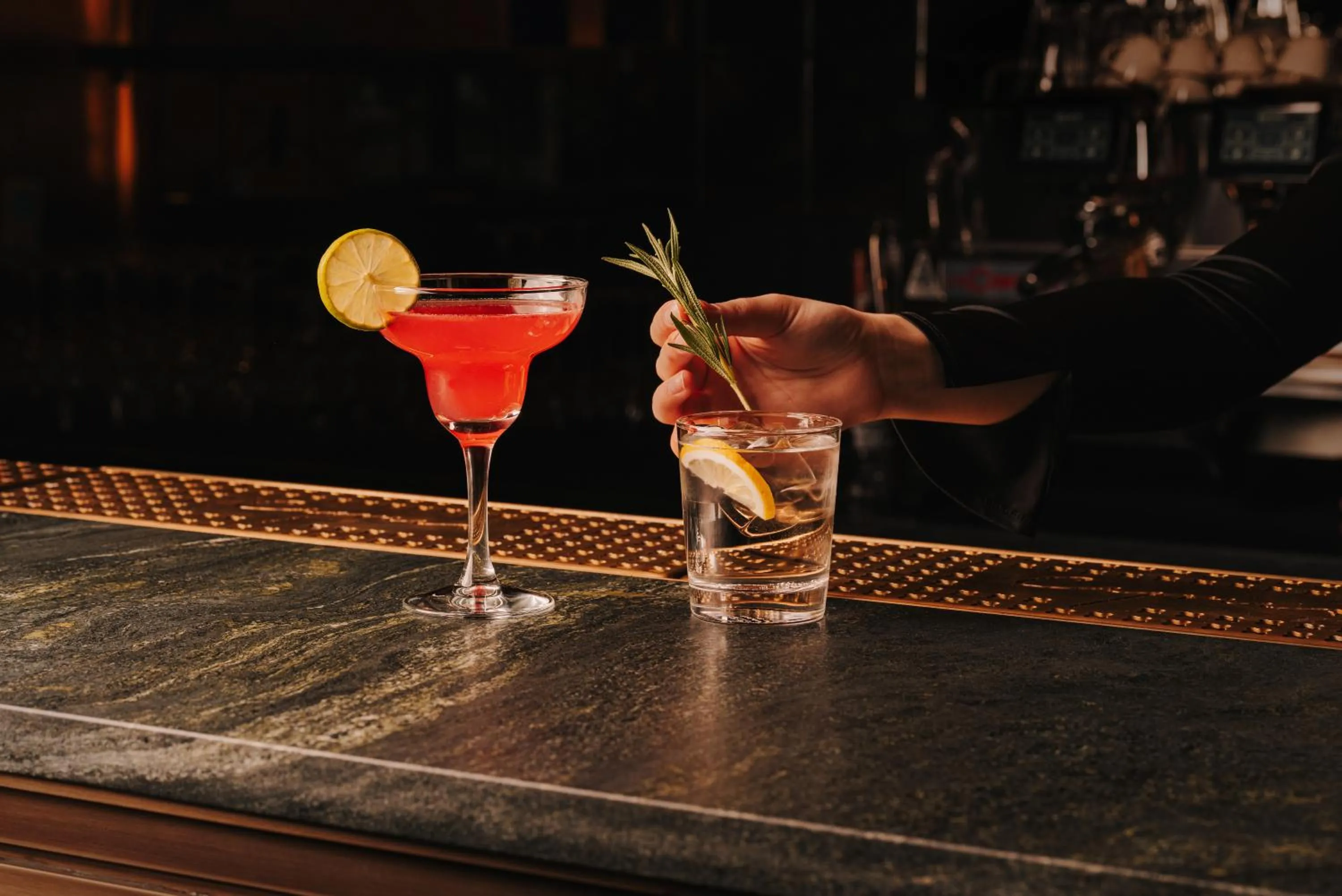 Nightclub / DJ in The Cyrus Hotel