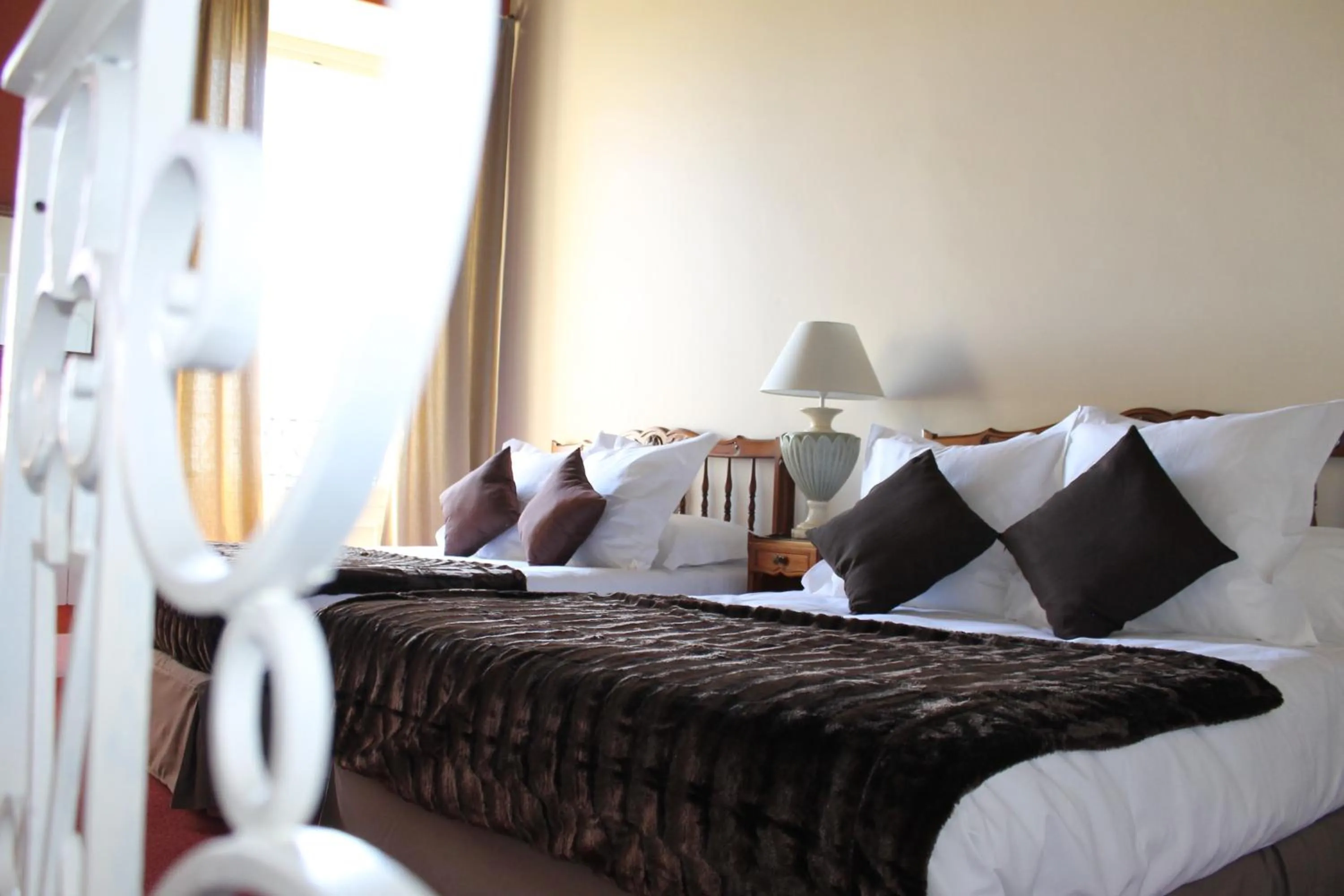 Bed in Hotel Raymond VII