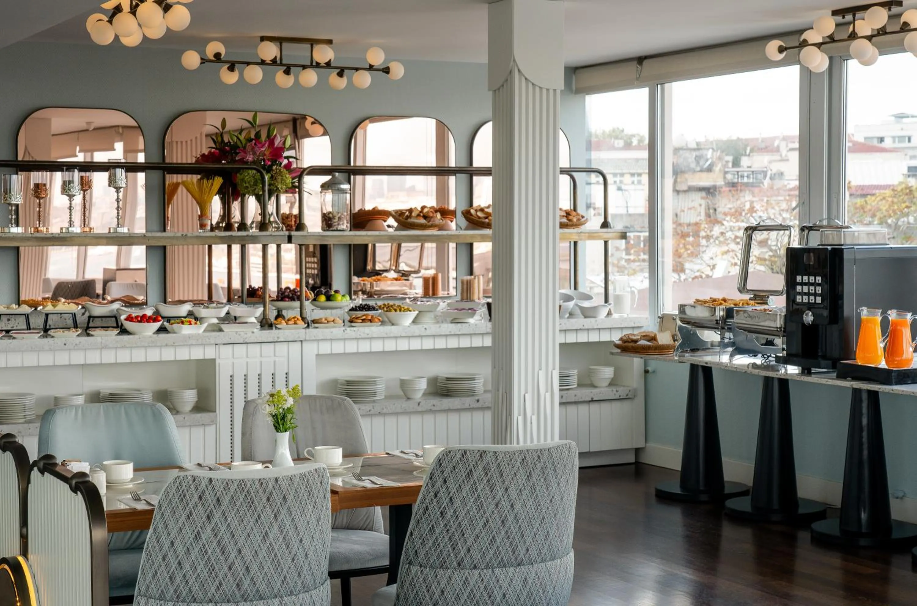 Restaurant/places to eat in Adamar Hotel-Special Category