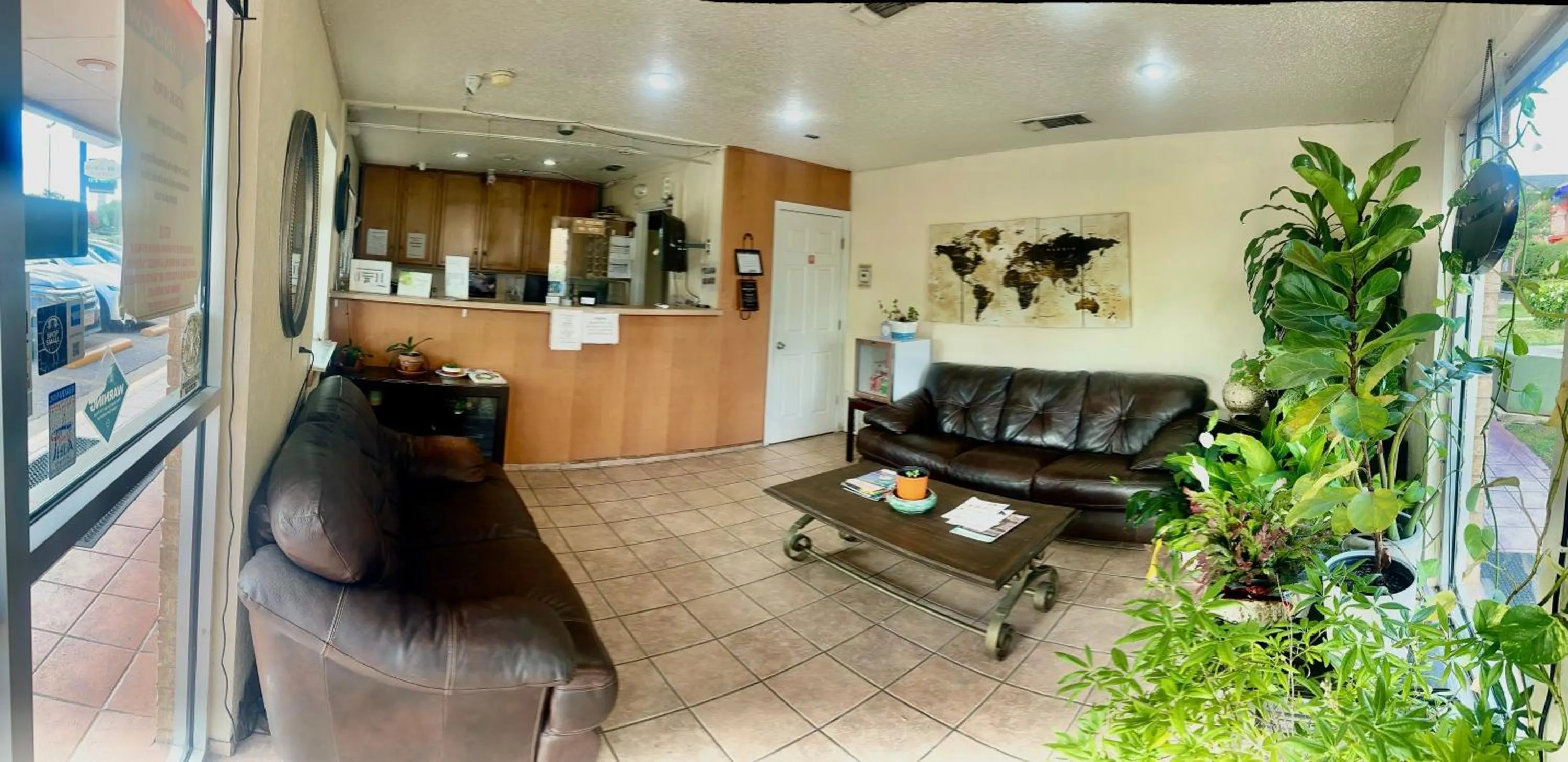 Lobby or reception in Hallmark Inn And Suites