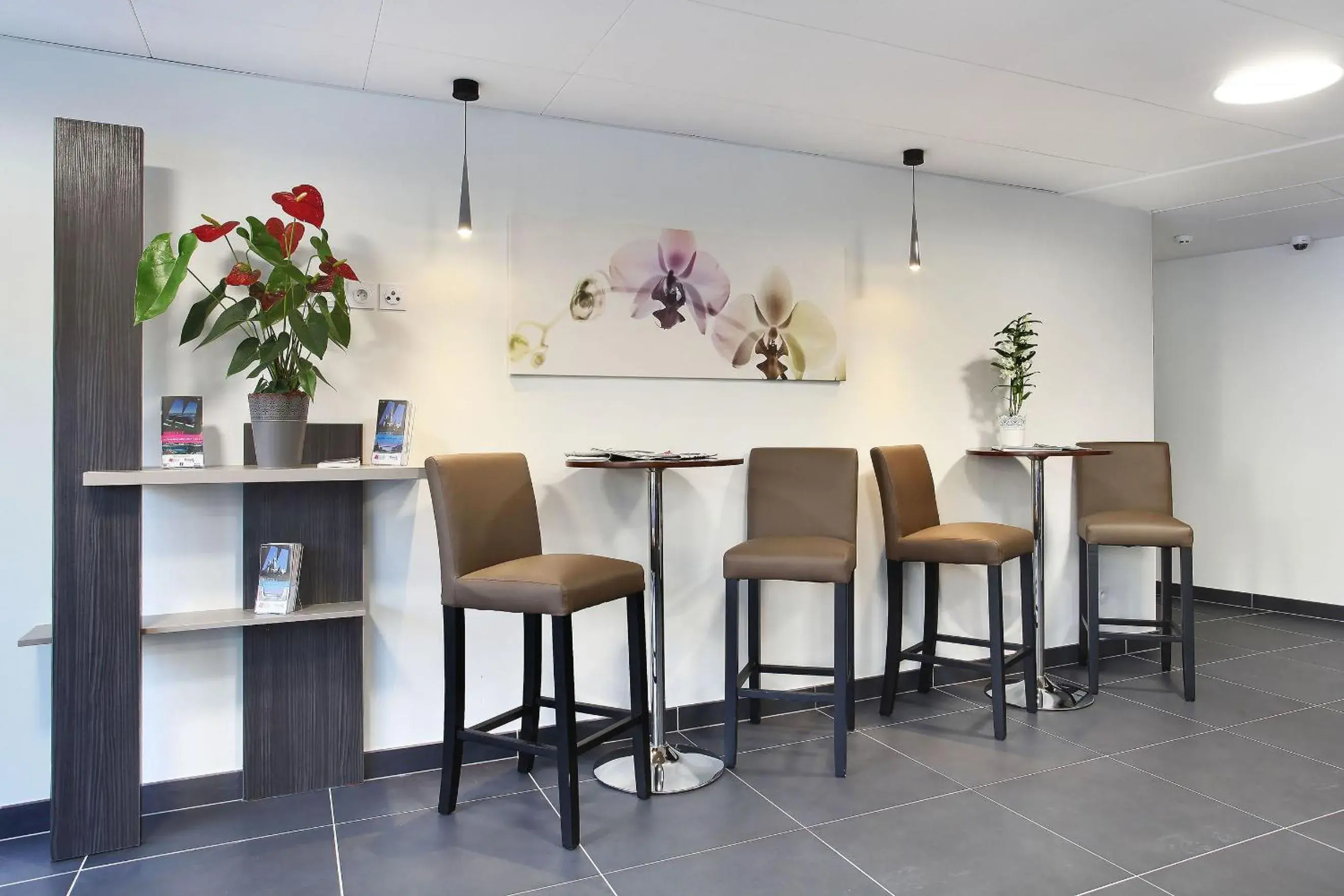 Lobby or reception in Appart'hôtel Odalys City - Marseille Prado Lobby or reception in Appart'hôtel Odalys City - Marseille Prado