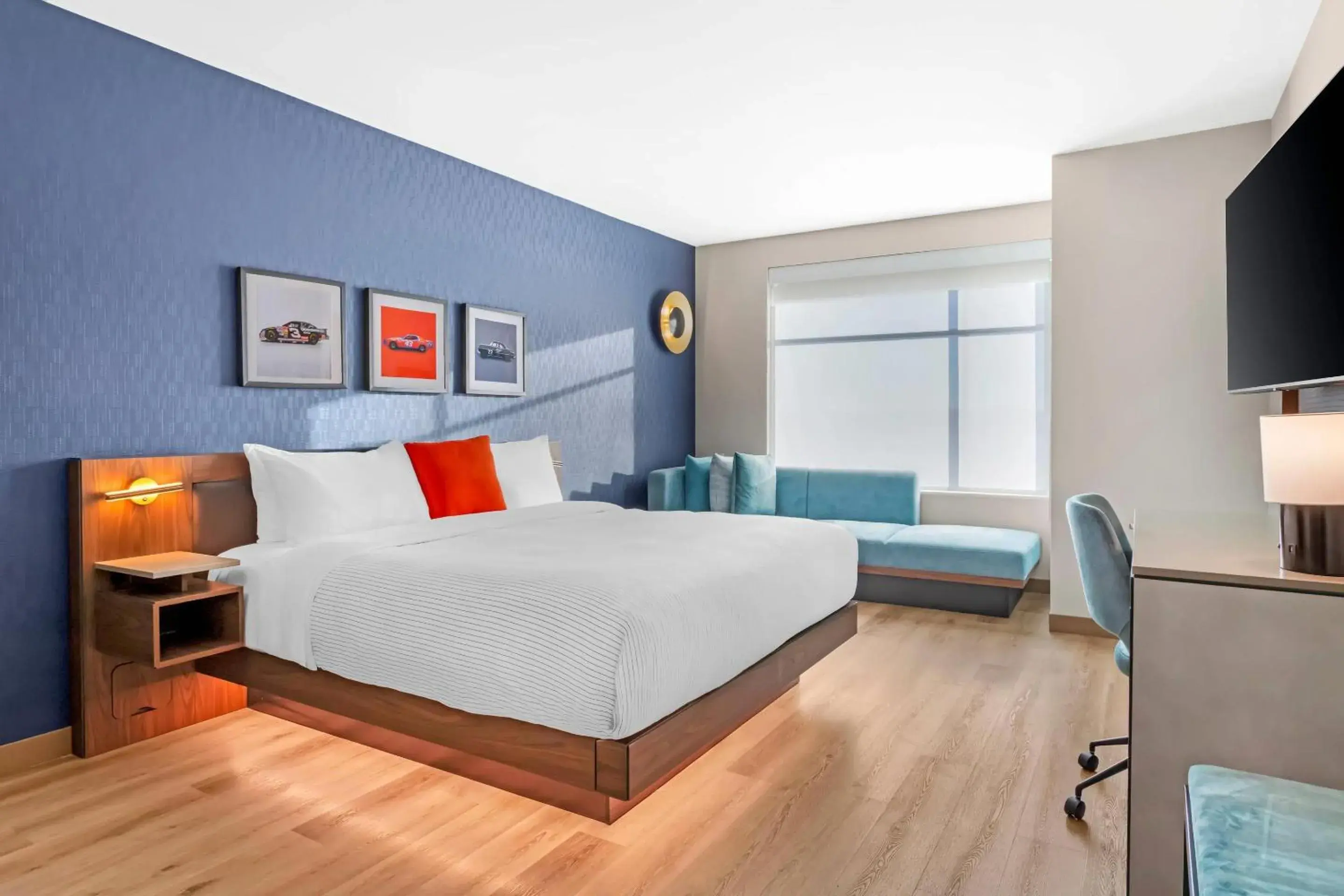 Bedroom, Bed in Cambria Hotel Northlake Conference Center - Roanoke Bedroom, Bed in Cambria Hotel Northlake Conference Center - Roanoke