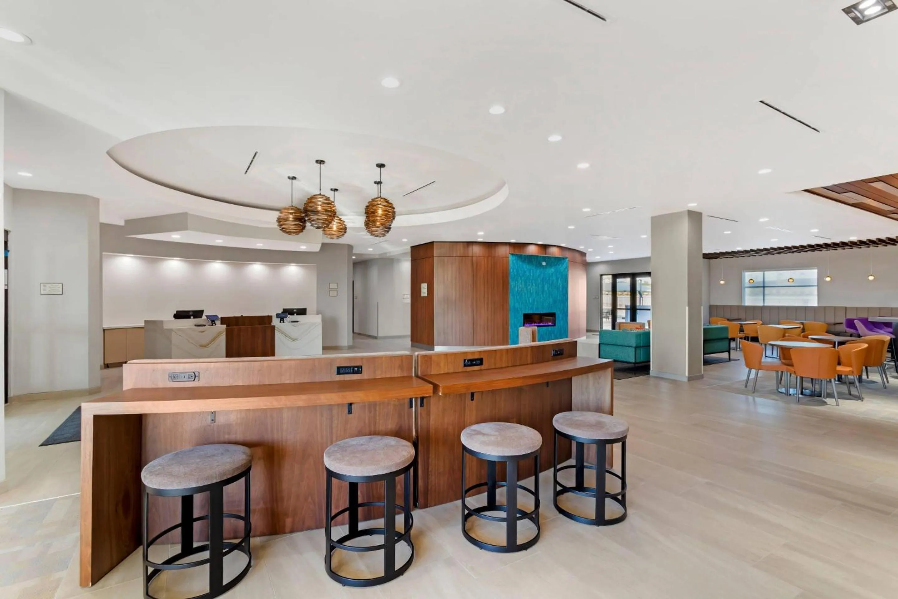 Breakfast in Cambria Hotel Northlake Conference Center - Roanoke