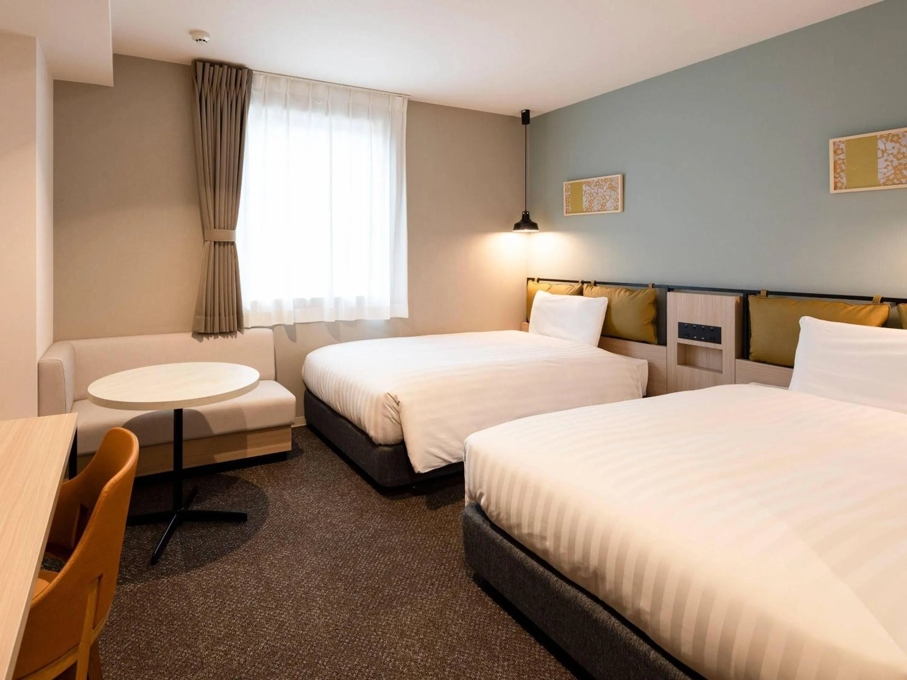 Bedroom, Bed in Comfort Hotel Mito