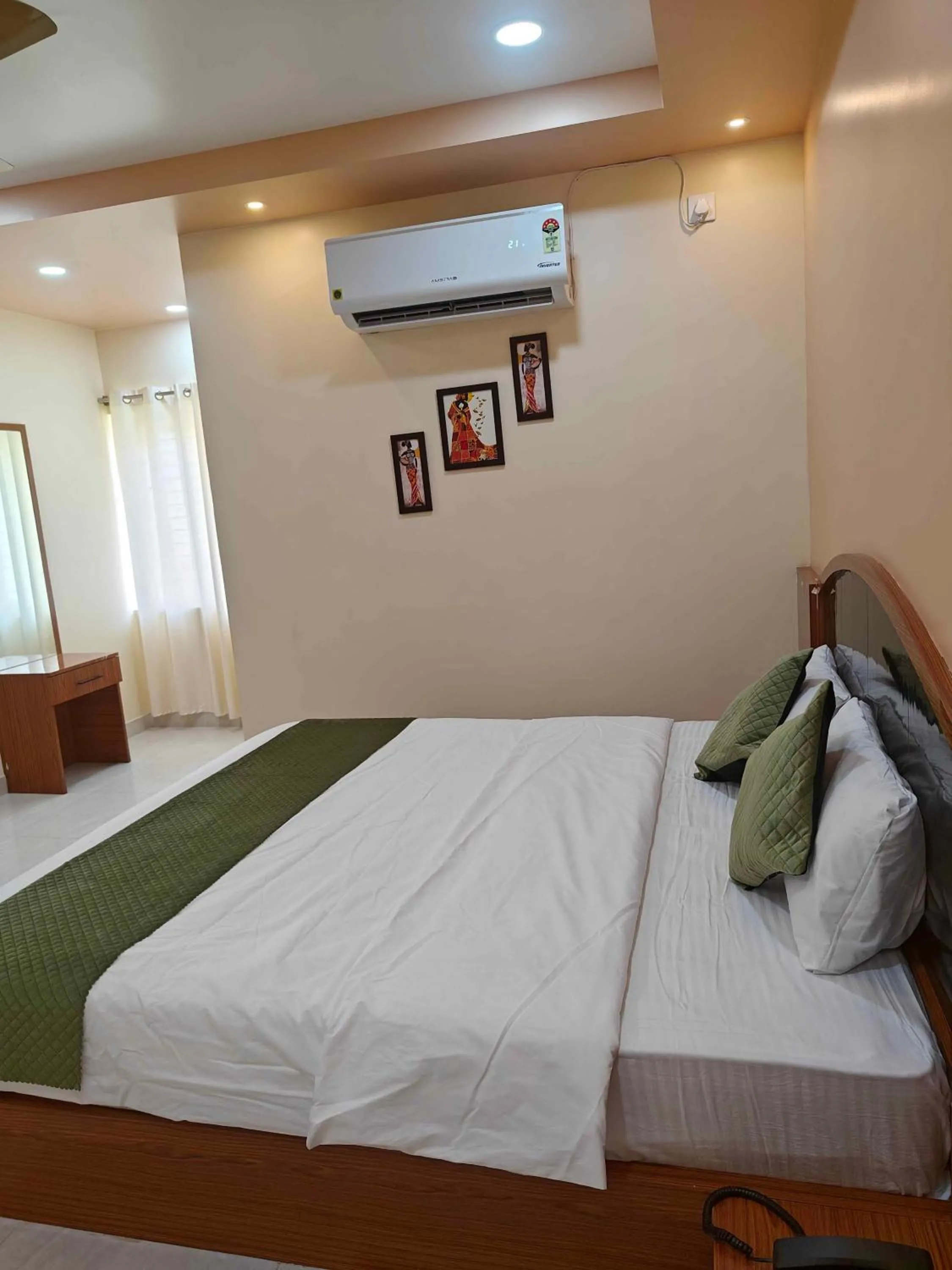 Small Double Room in Twilight Residency