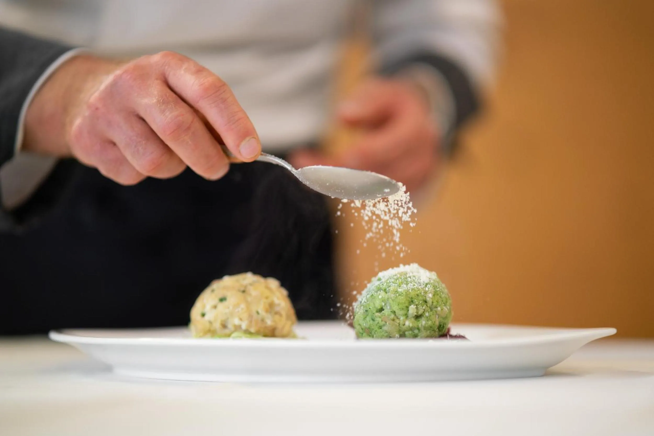 Restaurant/places to eat in Hotel Ortler