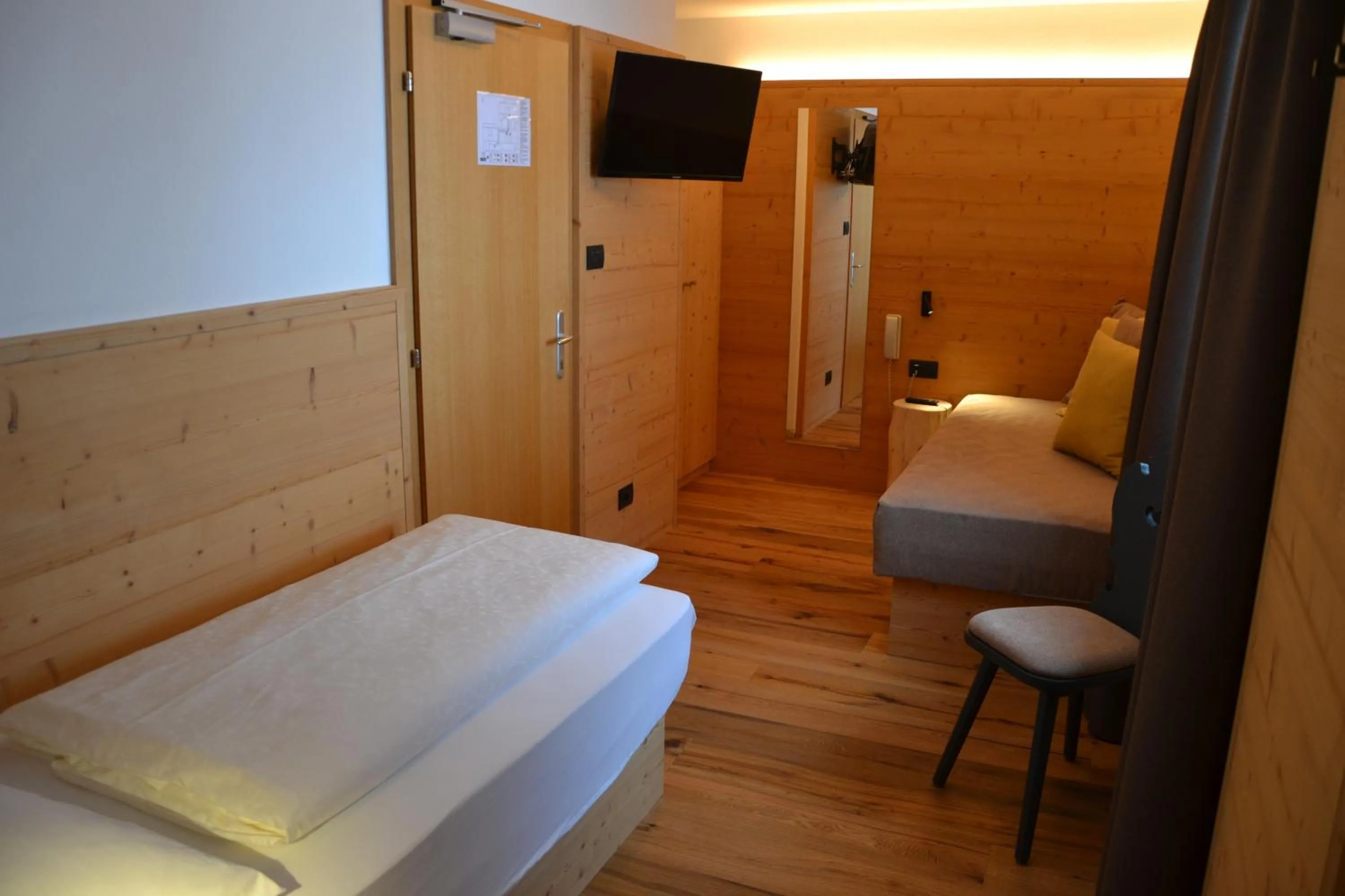 Photo of the whole room, Bed in Hotel Ortler
