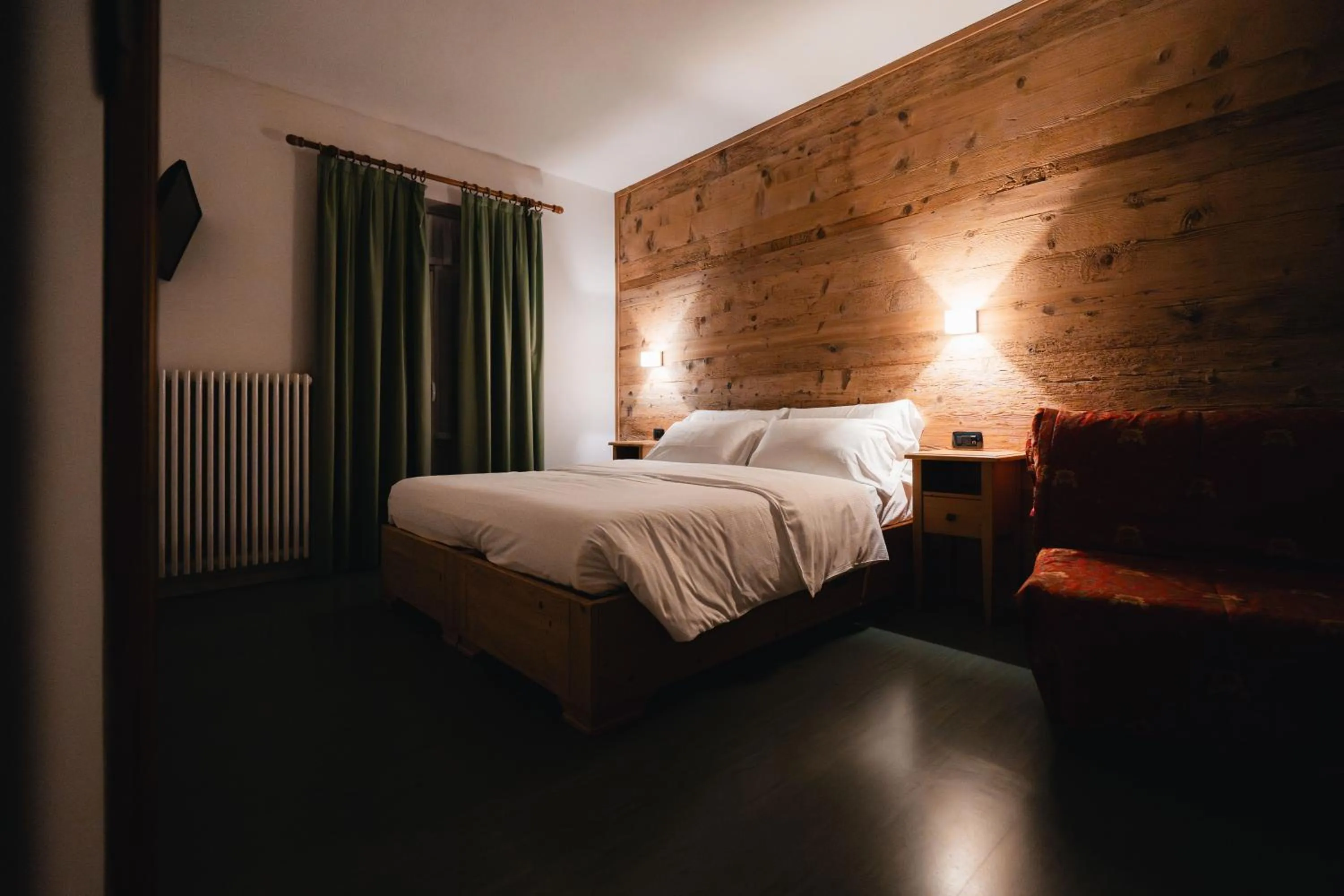 Bedroom, Bed in Hotel Oasi