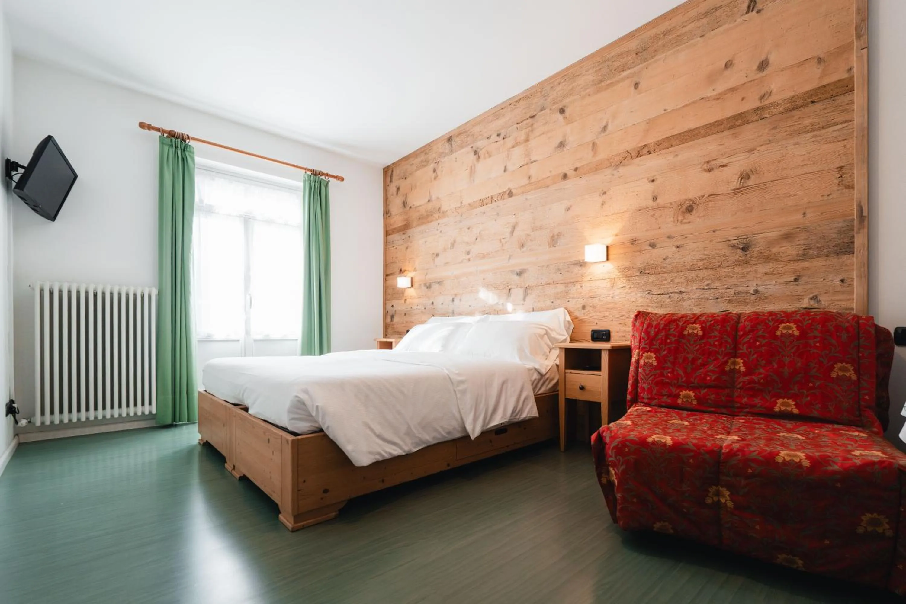 Bedroom, Bed in Hotel Oasi