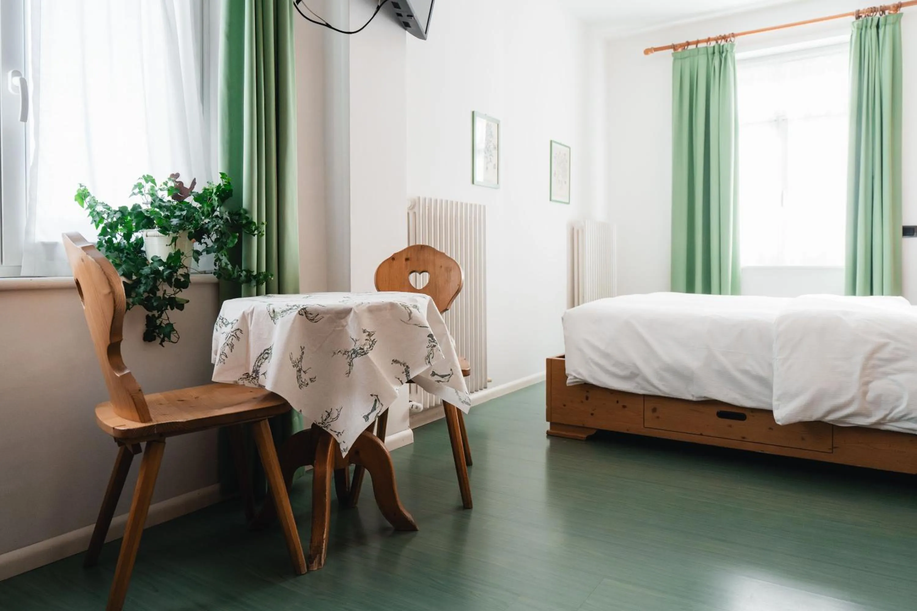 Bedroom, Bed in Hotel Oasi