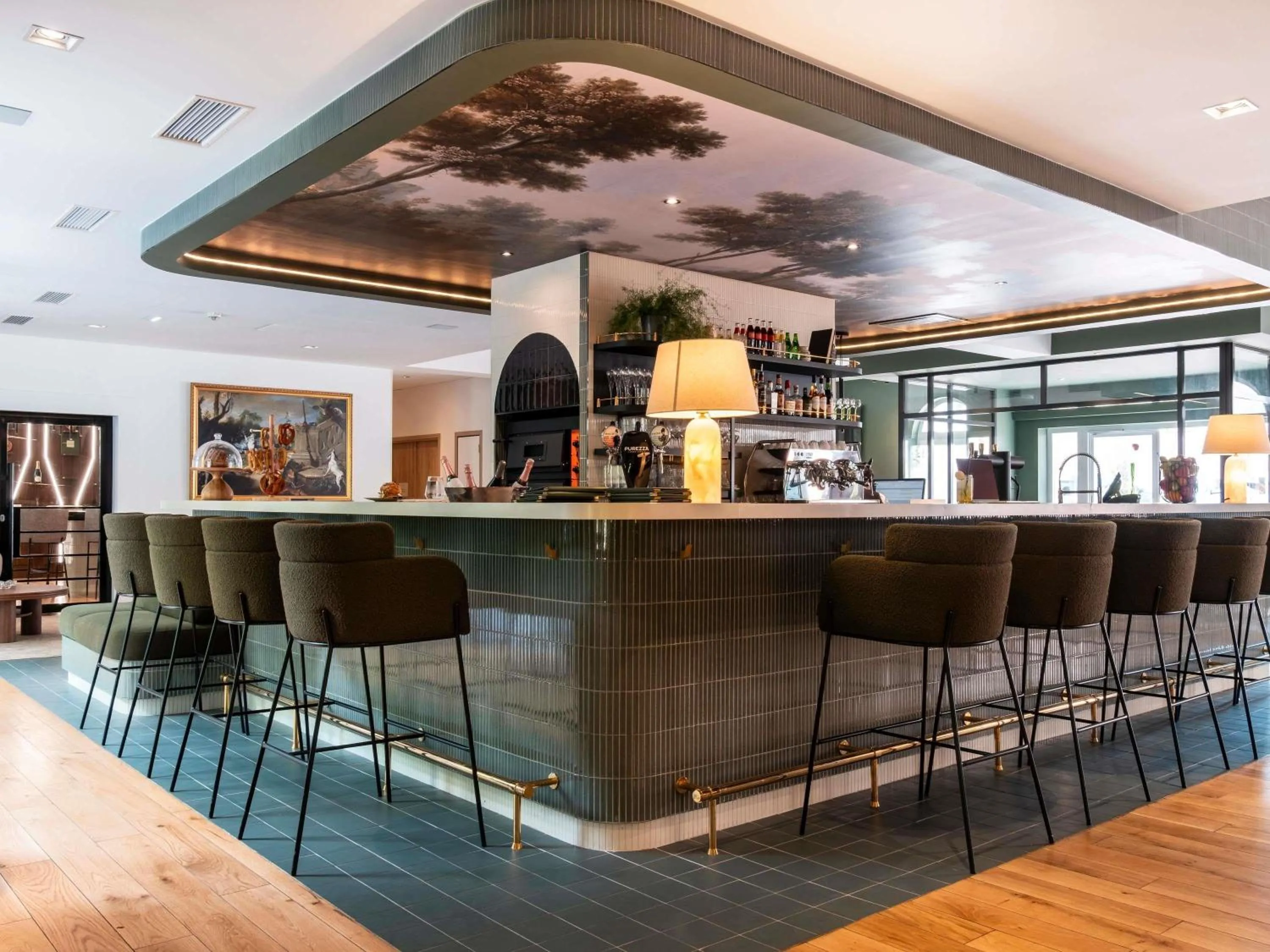 Property building in Mercure Maintenon