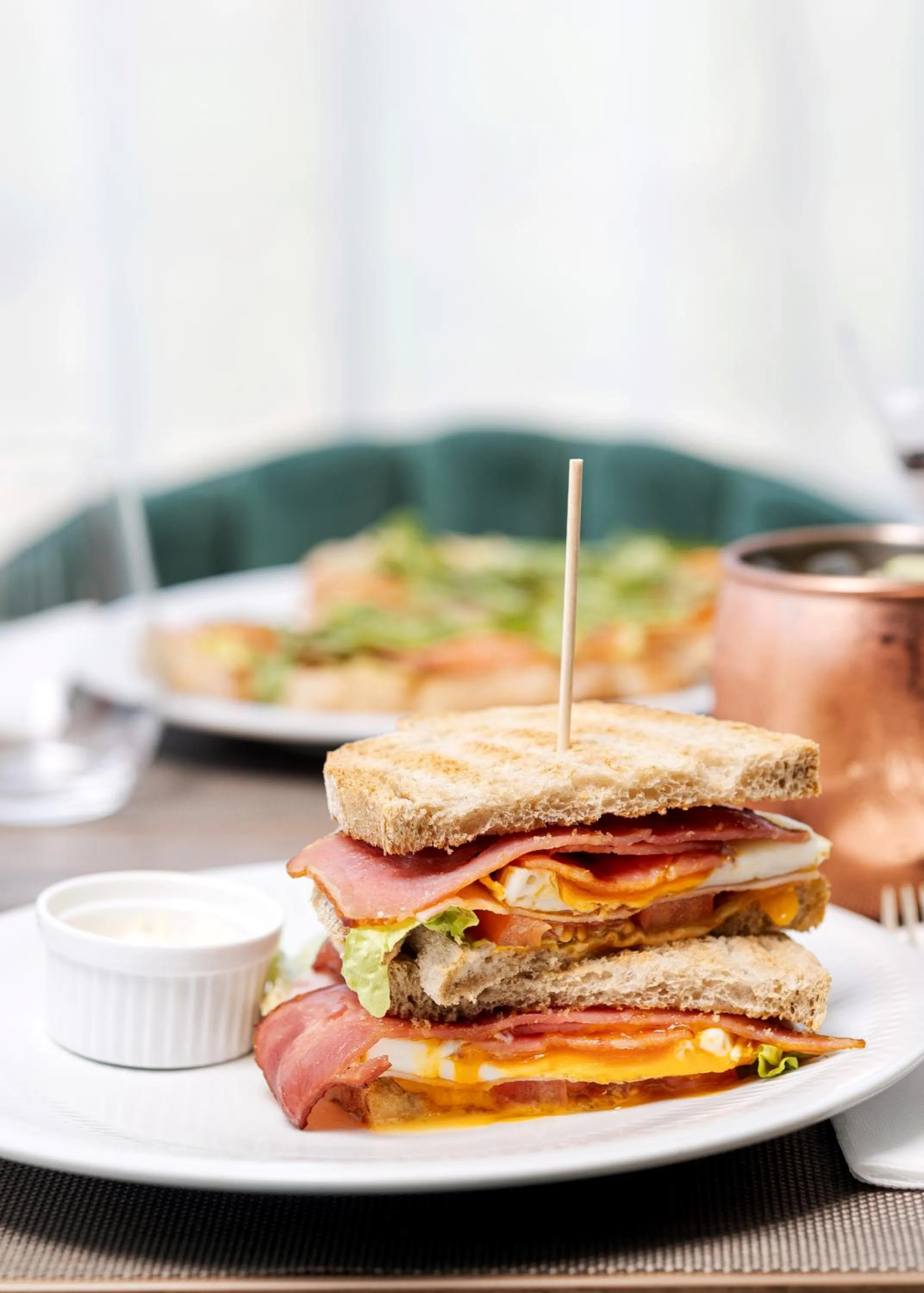 Restaurant/places to eat in Oporto Fly Hotel