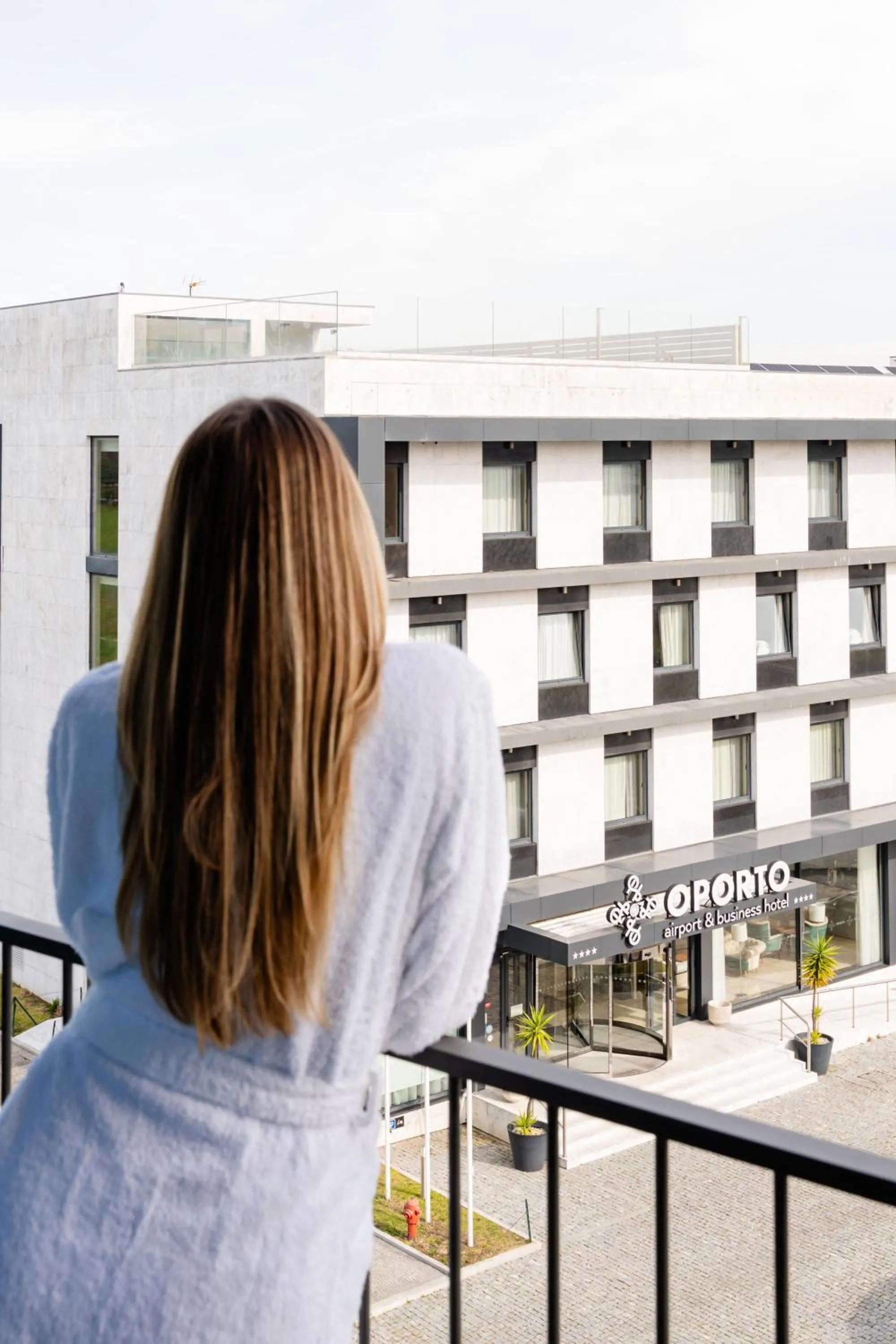 Property building in Oporto Fly Hotel
