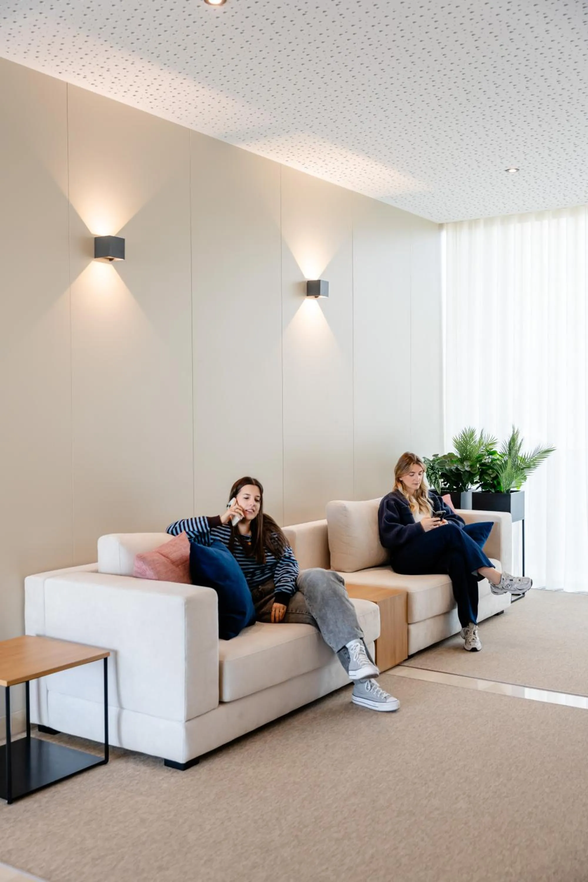 Lobby or reception in Oporto Fly Hotel